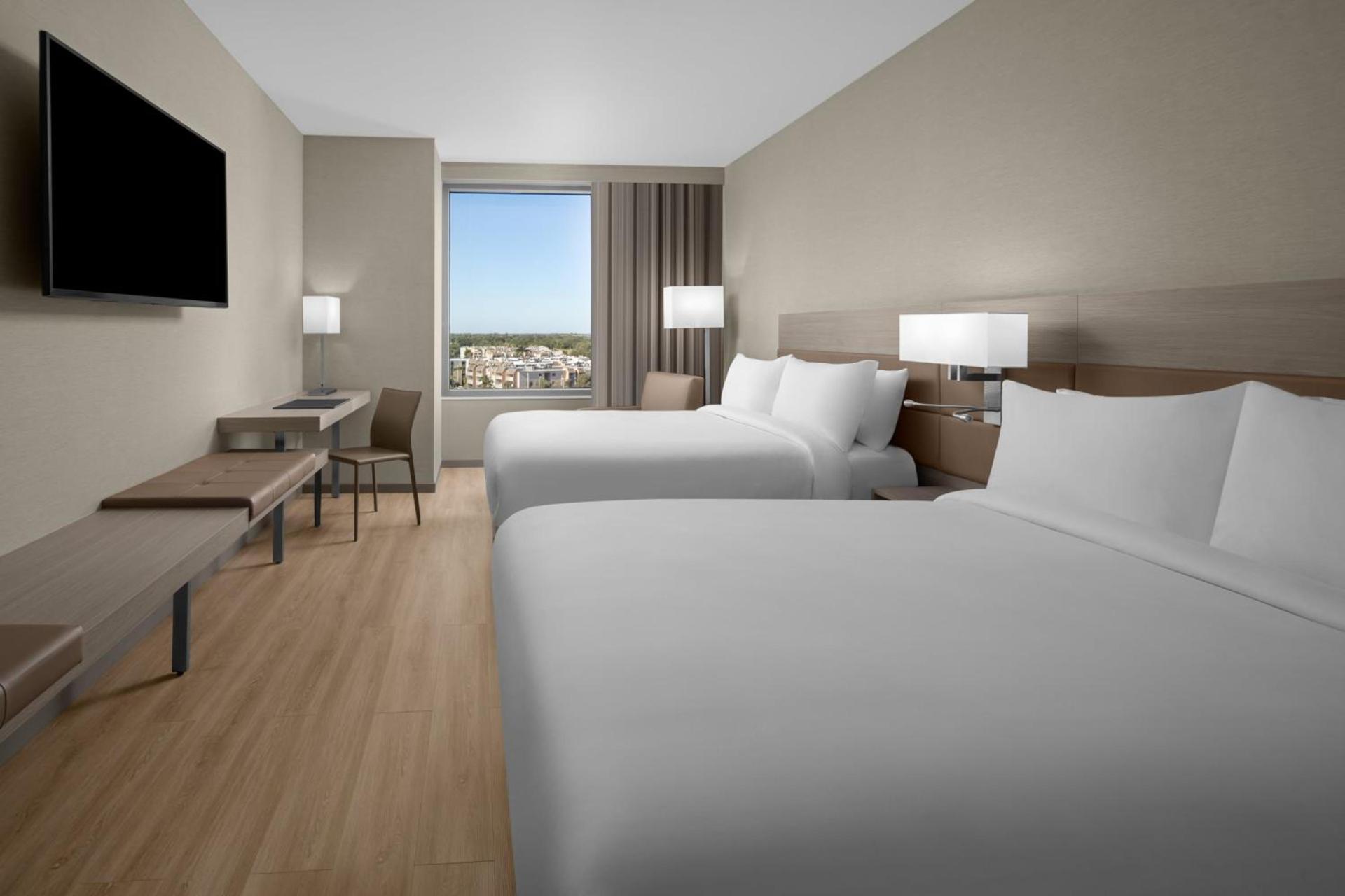 AC Hotel by Marriott Miami Dadeland photo 4