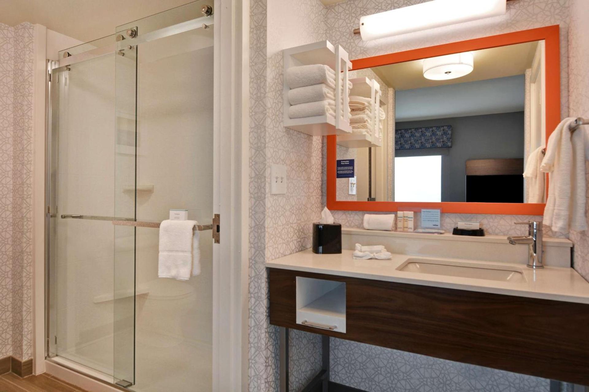 Hampton Inn & Suites Clearwater St Petersburg Ulmerton Road FL photo 20