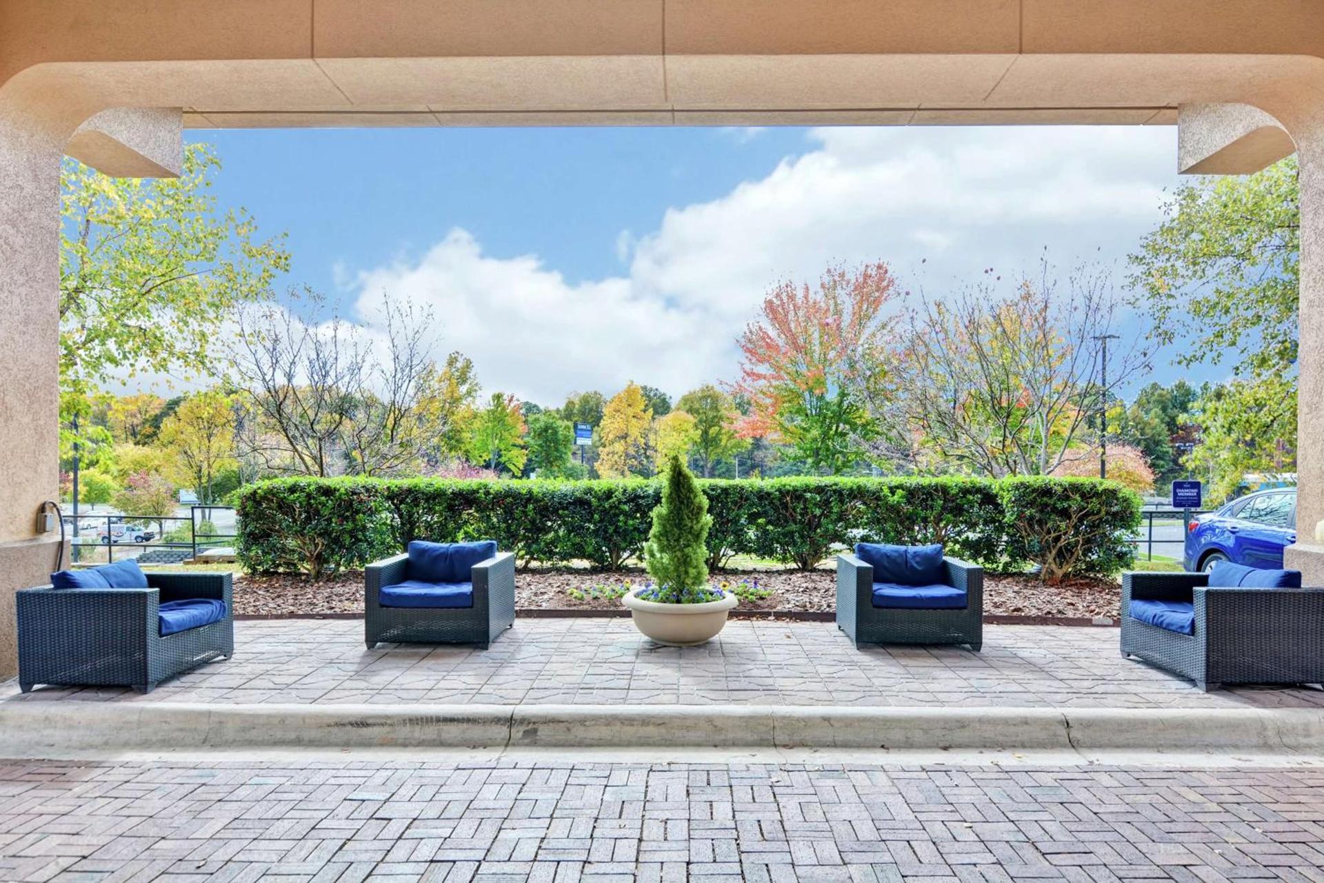 Hampton Inn Charlotte-Gastonia photo 4
