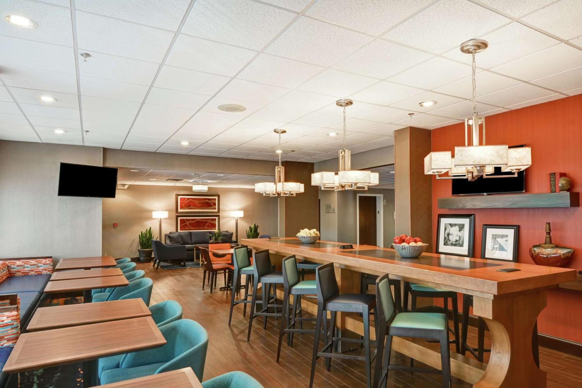 Hampton Inn Charlotte-Gastonia photo 10