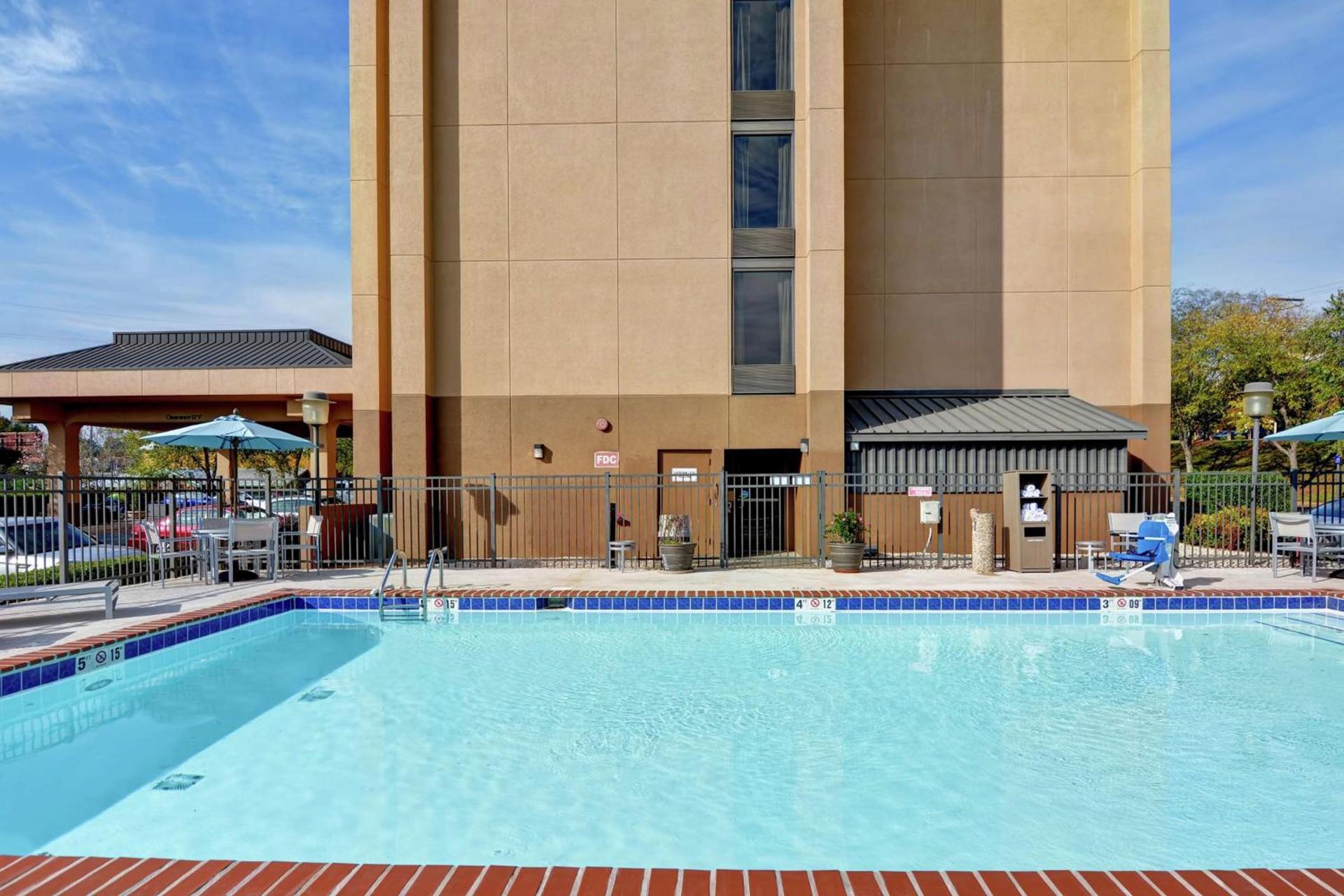 Hampton Inn Charlotte-Gastonia photo 3