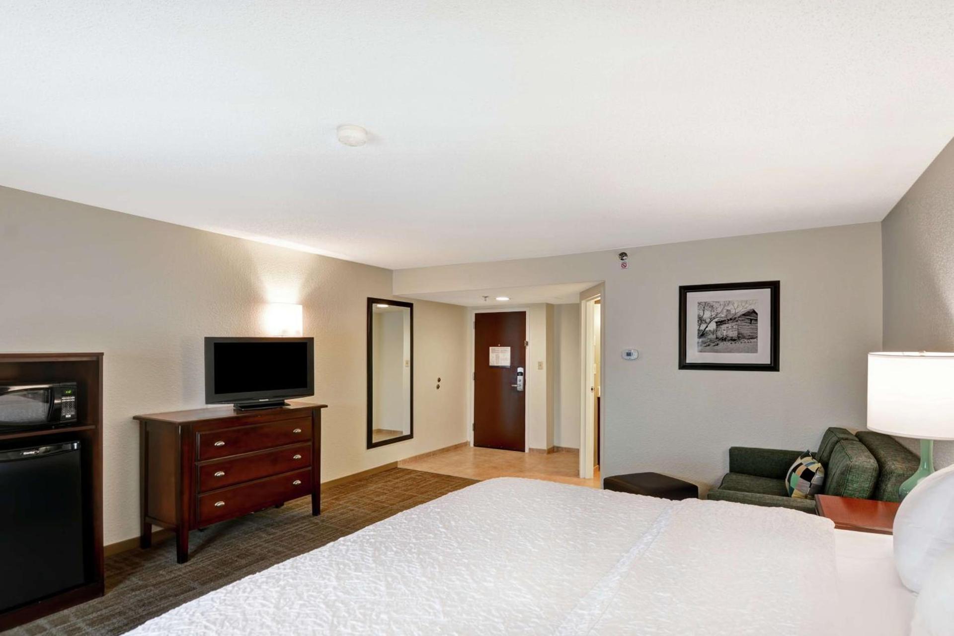 Hampton Inn Charlotte-Gastonia photo 24