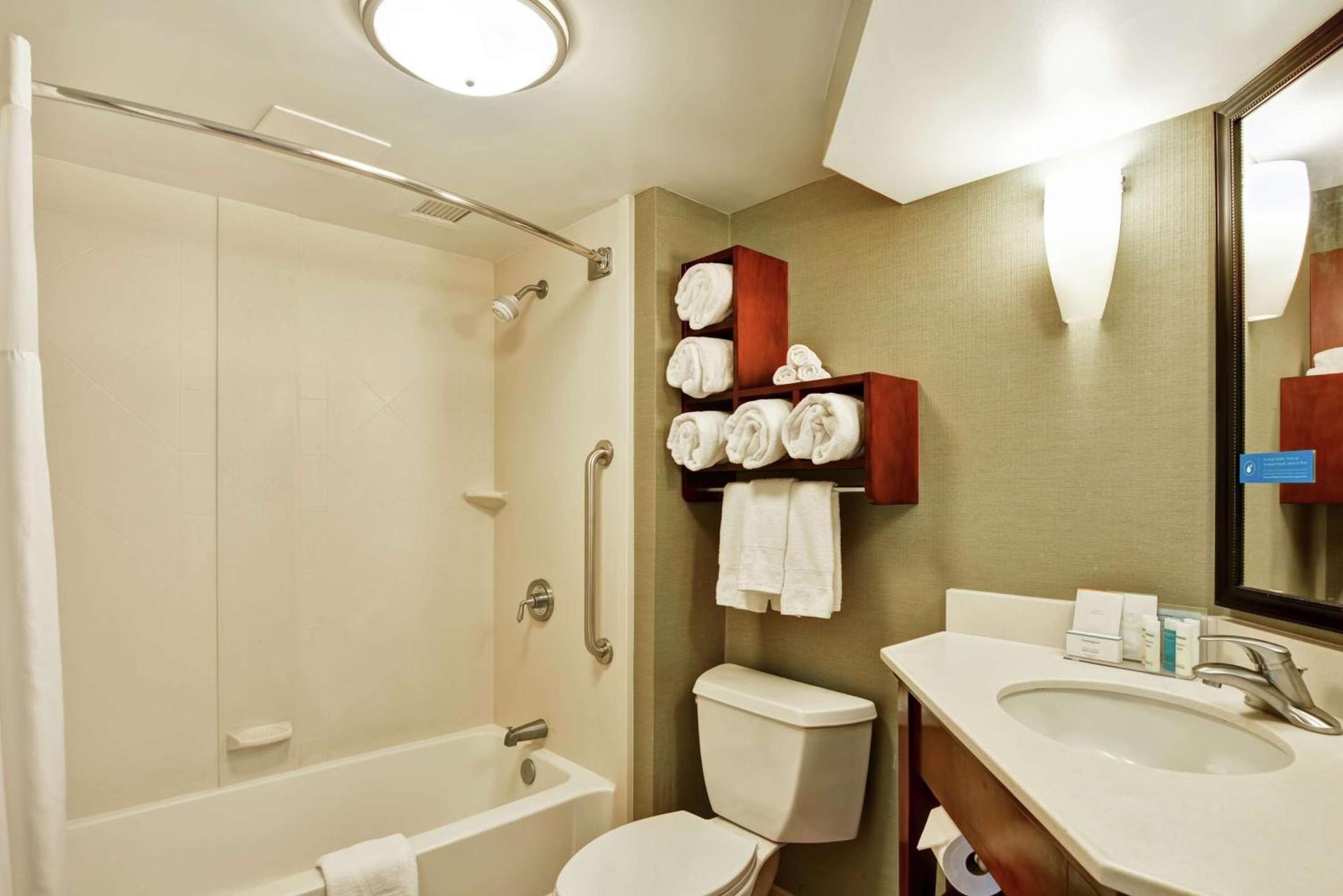 Hampton Inn Charlotte-Gastonia photo 30