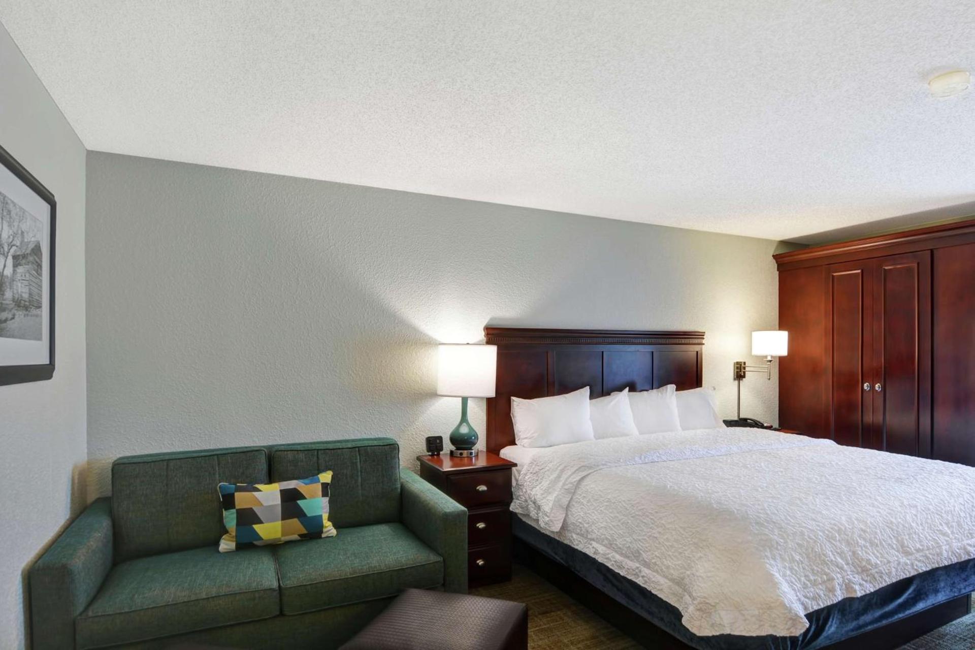 Hampton Inn Charlotte-Gastonia photo 32
