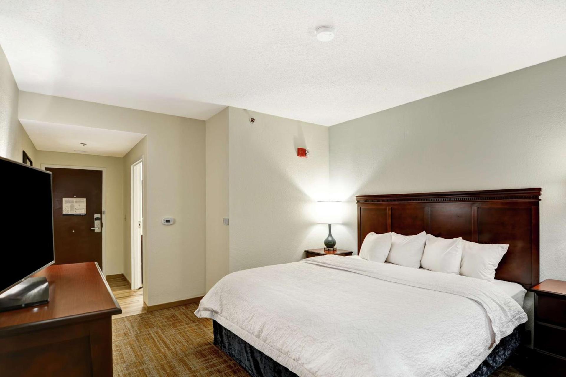 Hampton Inn Charlotte-Gastonia photo 33