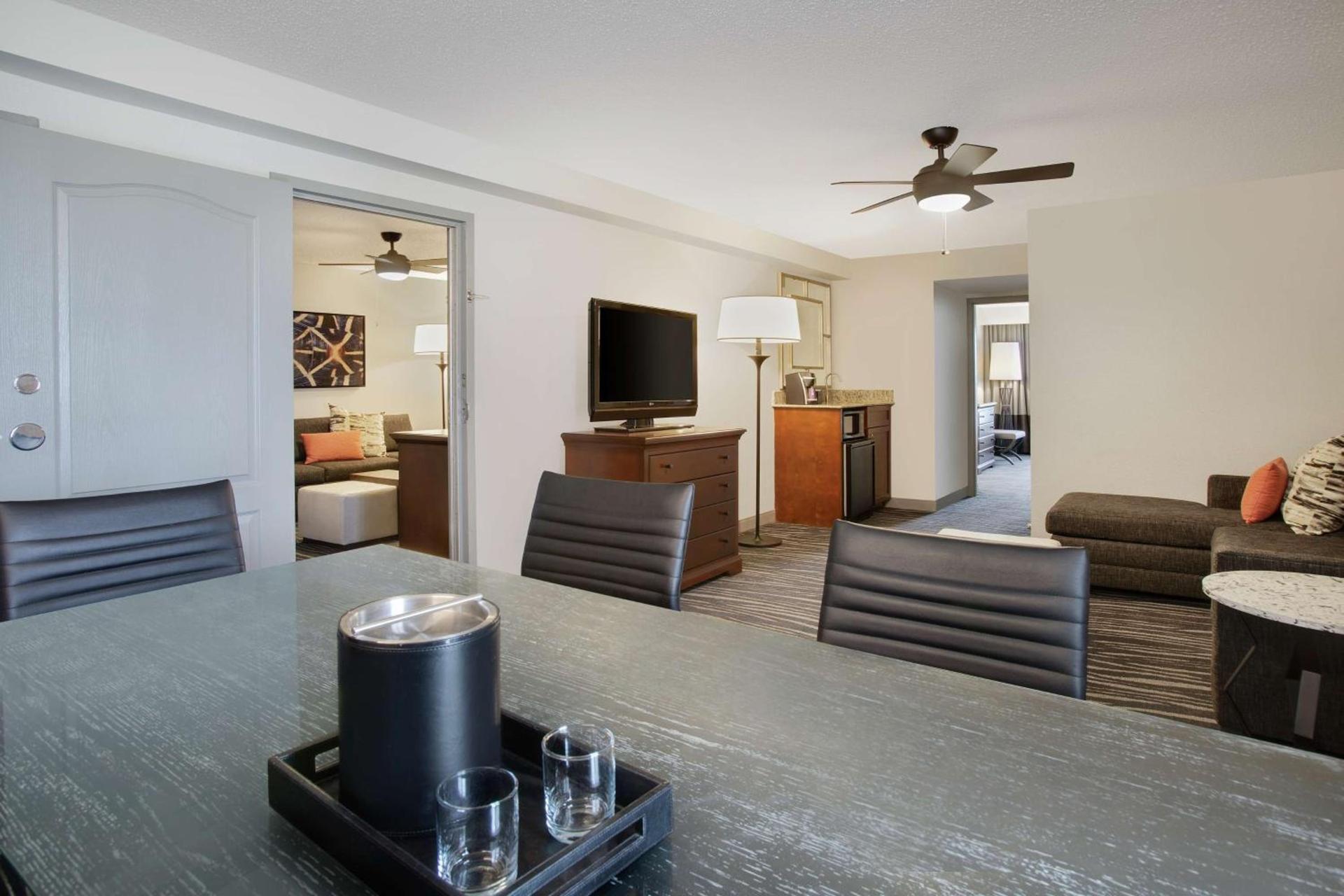 Embassy Suites by Hilton Orlando Airport photo 12