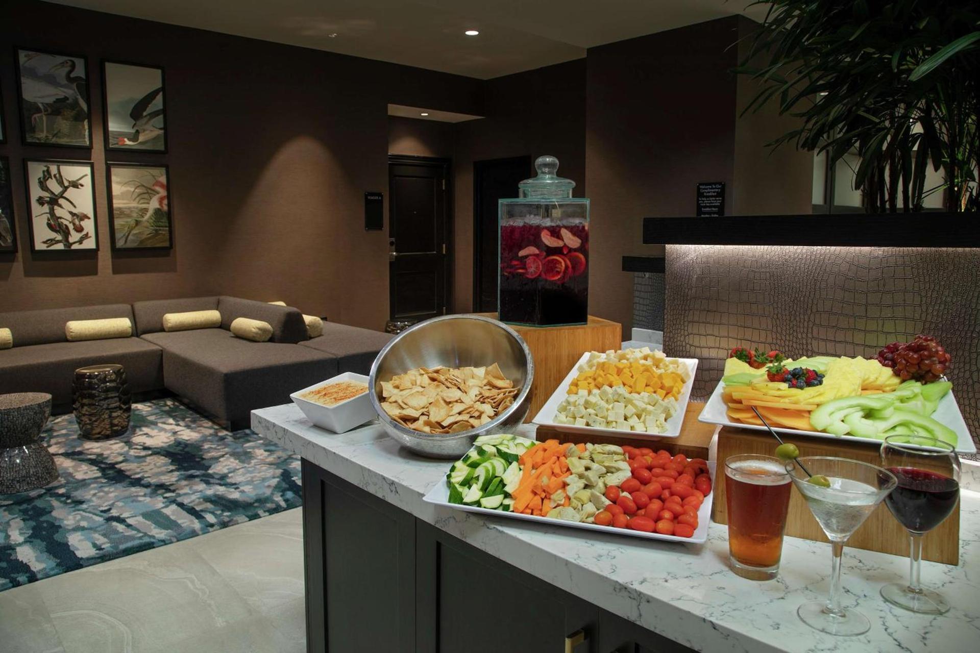 Embassy Suites by Hilton Orlando Airport photo 24