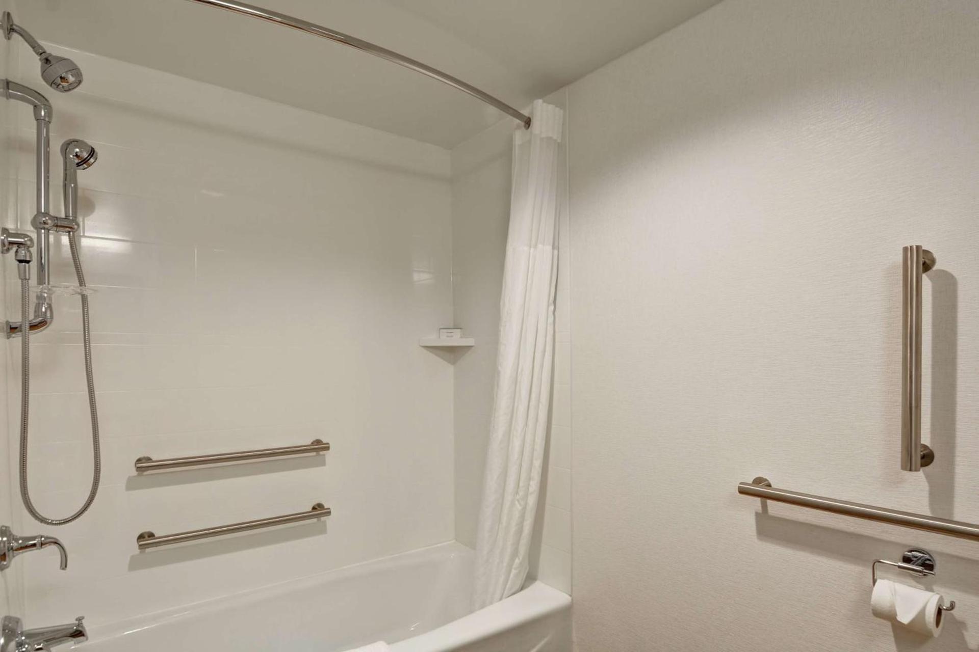 Hampton Inn by Hilton Milford photo 29