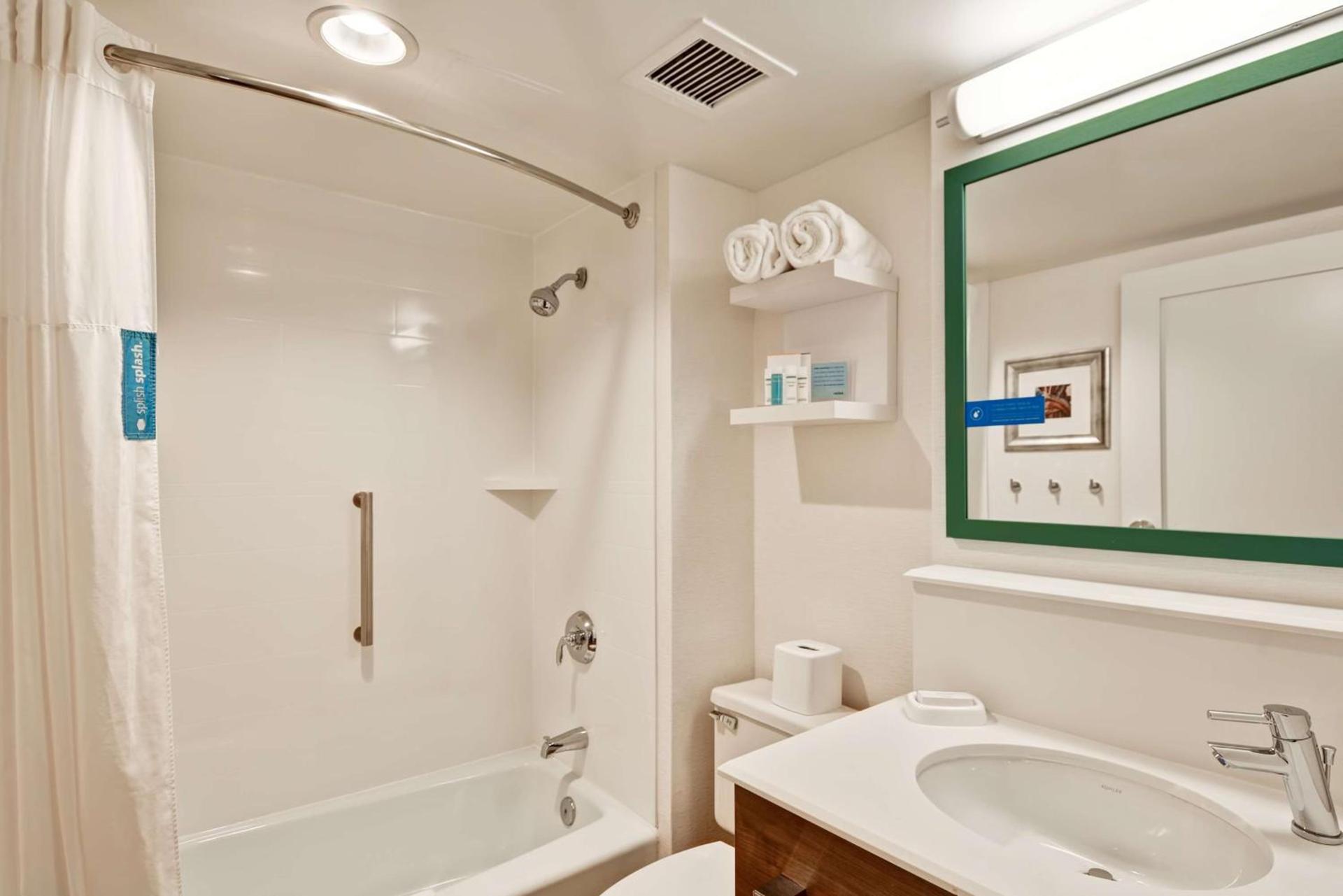 Hampton Inn by Hilton Milford photo 30