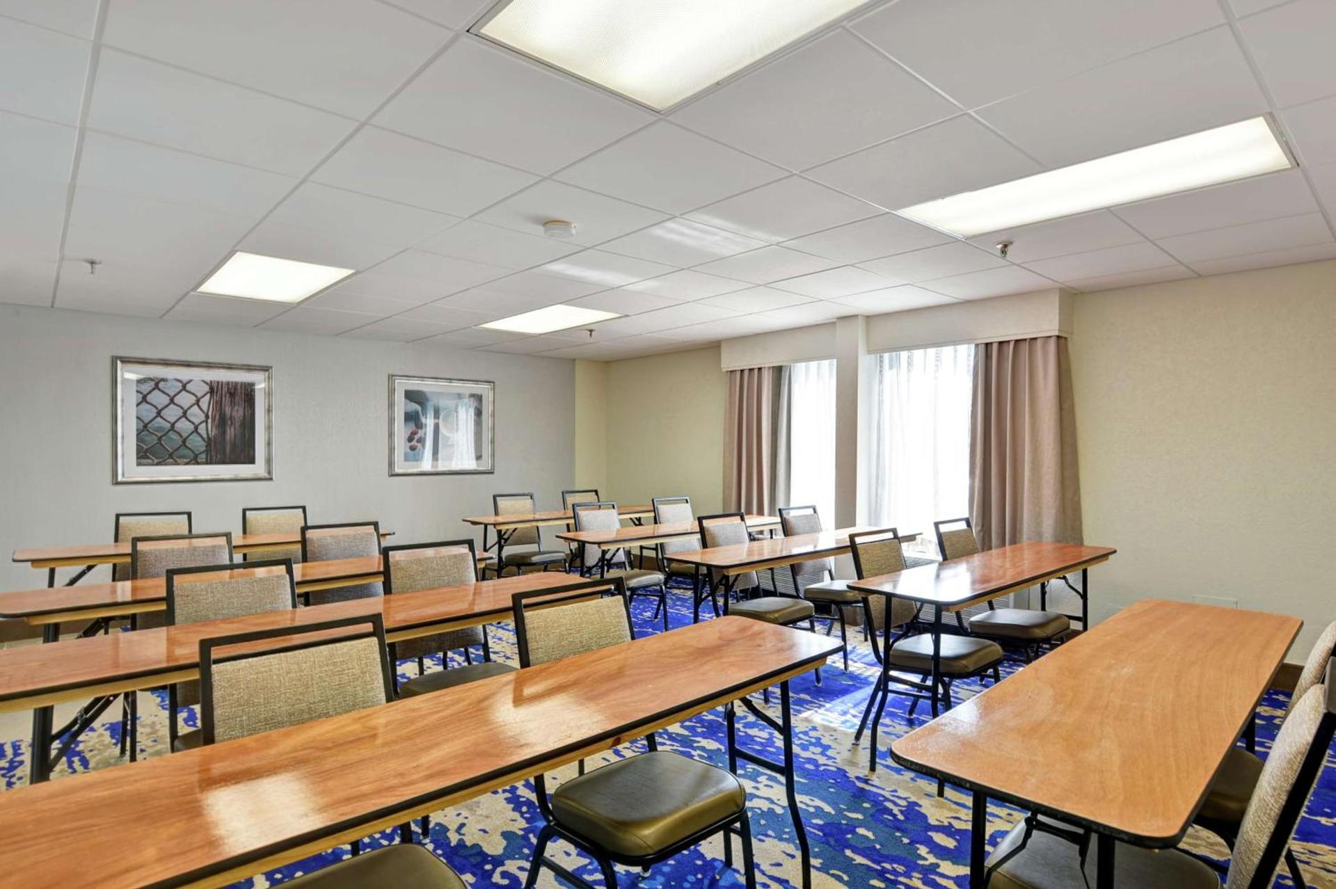 Hampton Inn by Hilton Milford photo 40