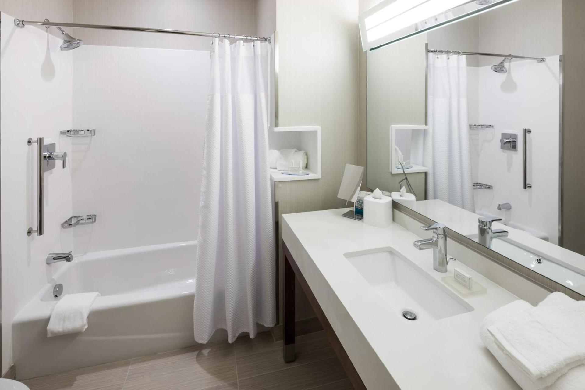 Courtyard by Marriott Houston North/Shenandoah photo 18