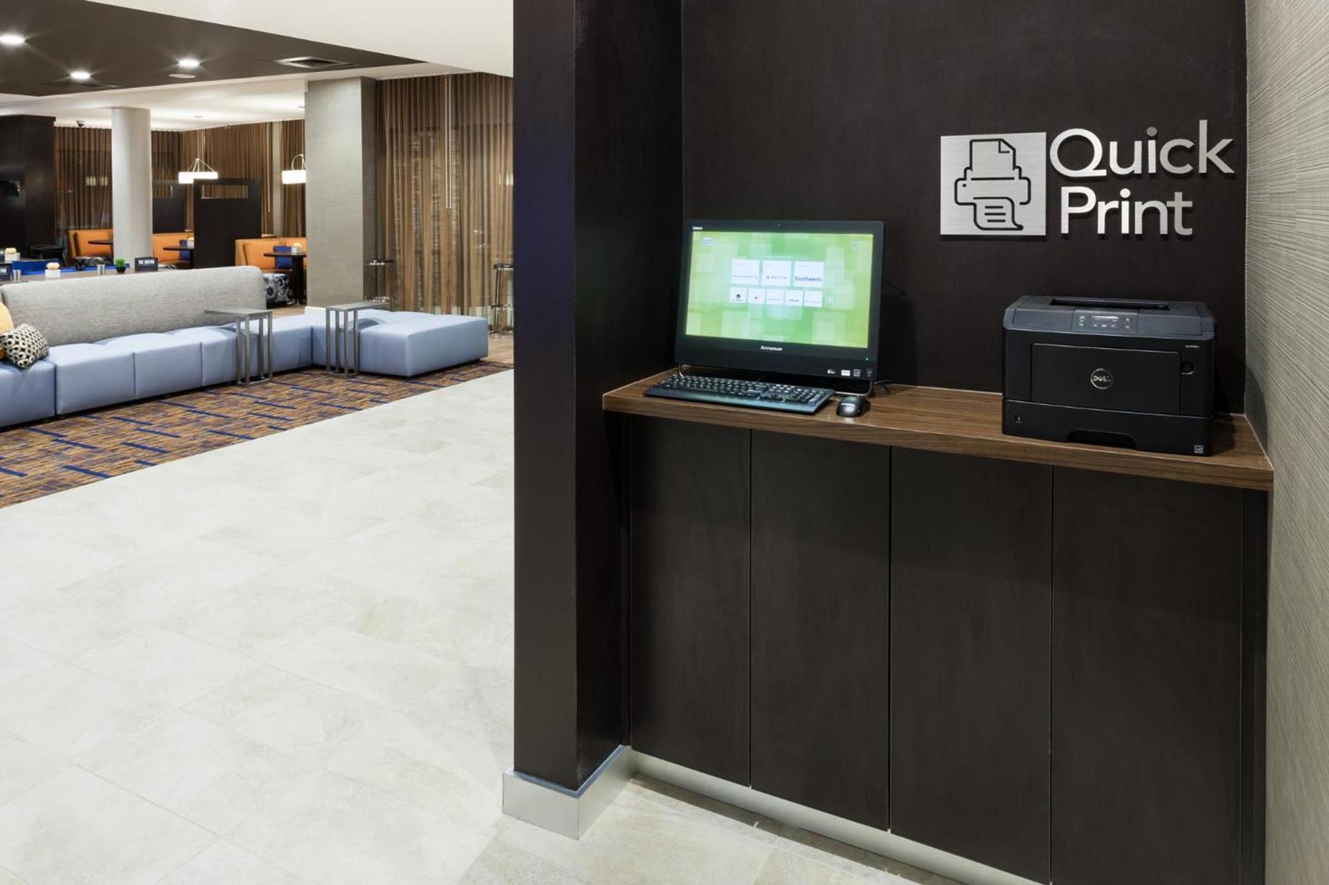 Courtyard by Marriott Houston North/Shenandoah photo 10