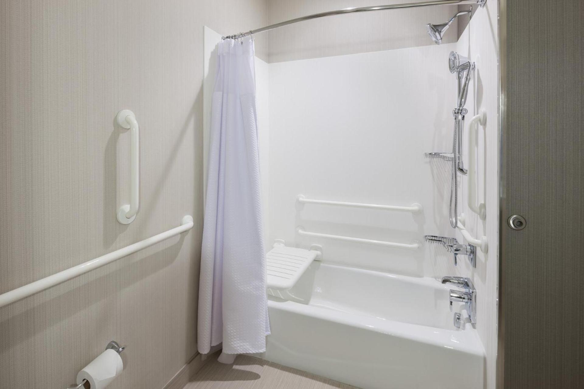Courtyard by Marriott Houston North/Shenandoah photo 19