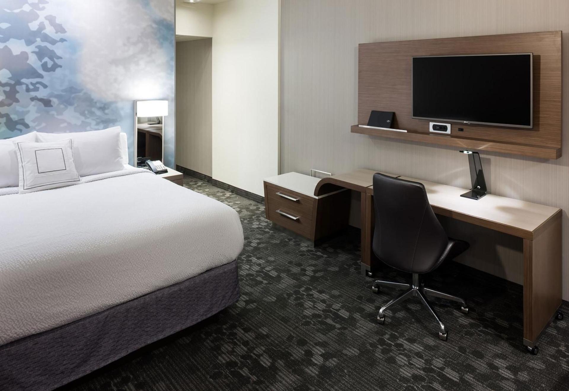 Courtyard by Marriott Houston North/Shenandoah photo 23