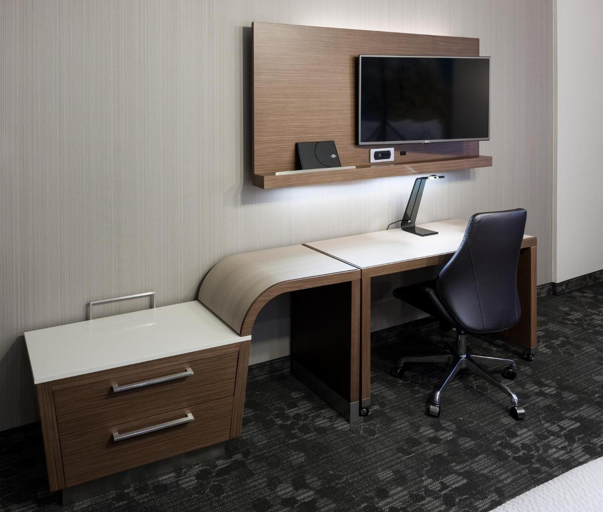 Courtyard by Marriott Houston North/Shenandoah photo 22