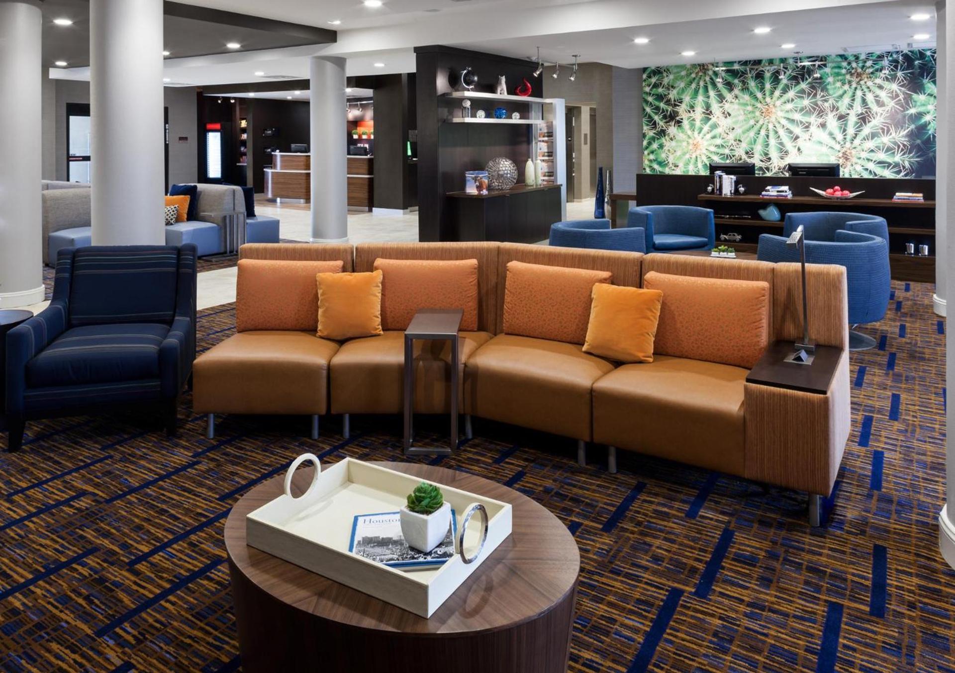 Courtyard by Marriott Houston North/Shenandoah photo 6