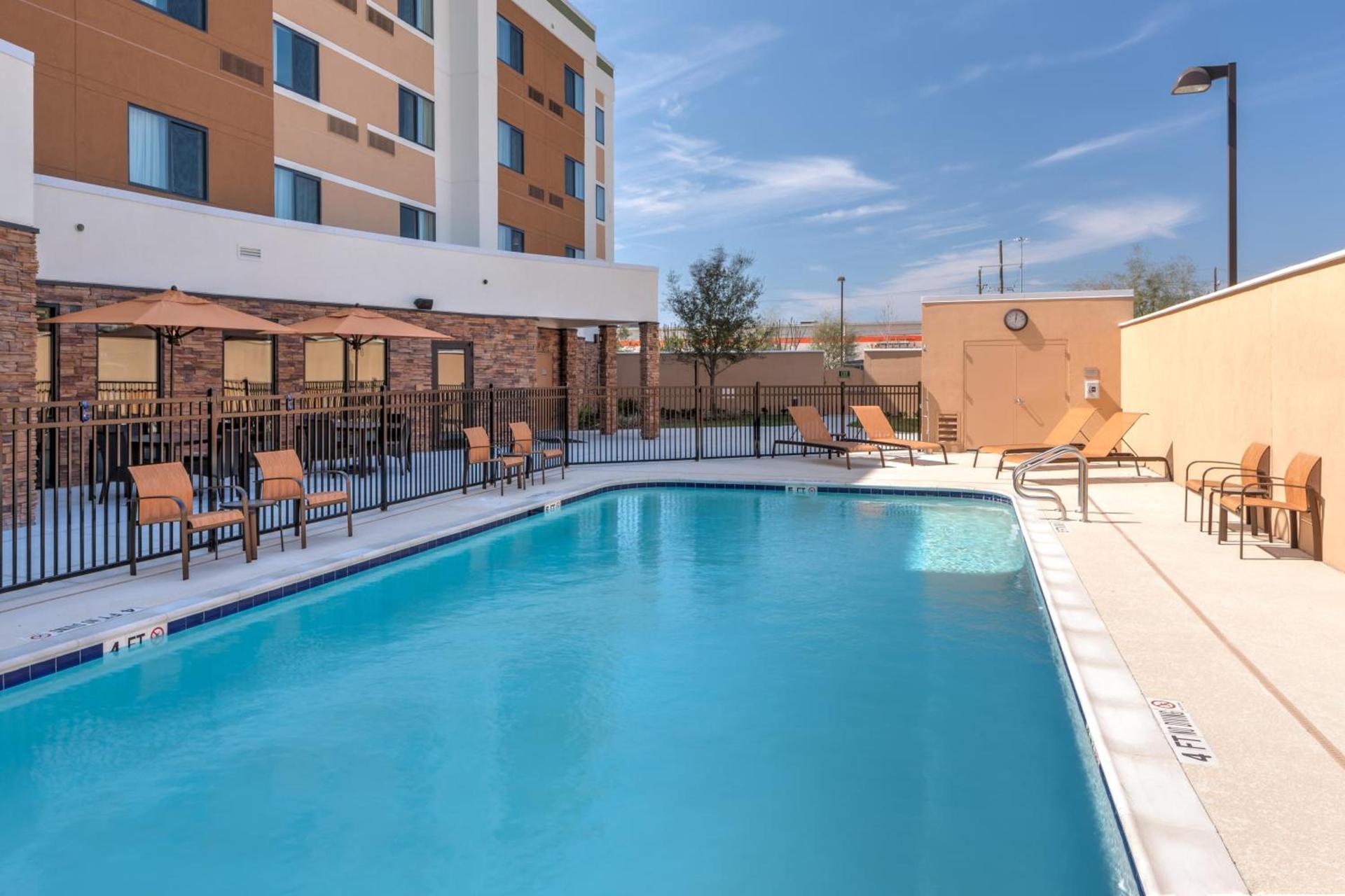 Courtyard by Marriott Houston North/Shenandoah photo 16