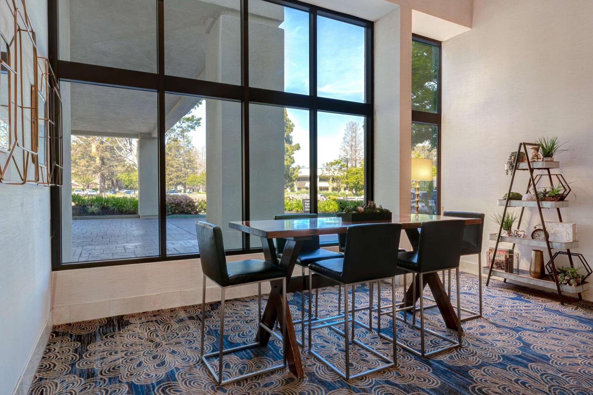 Embassy Suites by Hilton Santa Clara Silicon Valley photo 11
