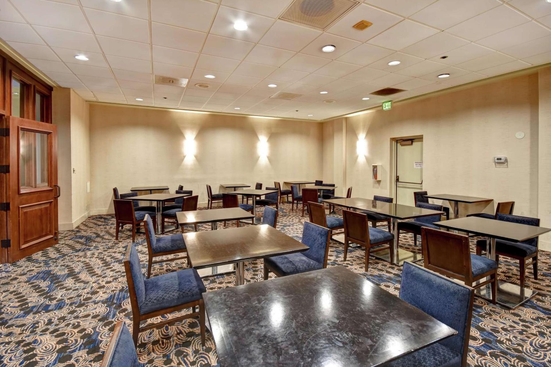 Embassy Suites by Hilton Santa Clara Silicon Valley photo 66