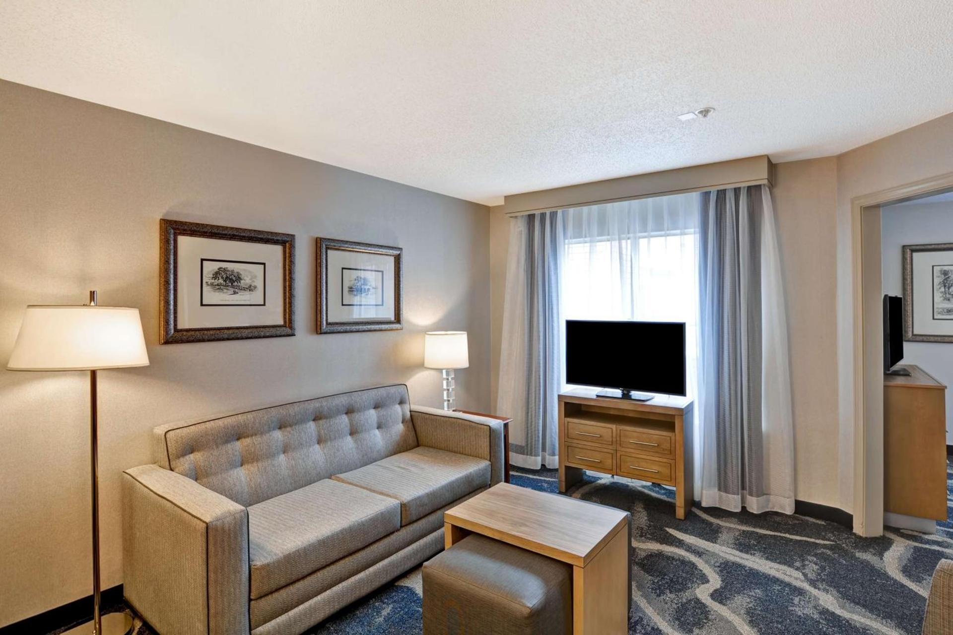 Homewood Suites by Hilton Windsor Locks Hartford photo 10