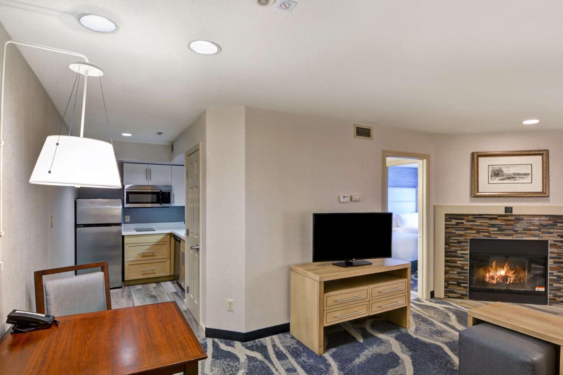 Homewood Suites by Hilton Windsor Locks Hartford photo 21