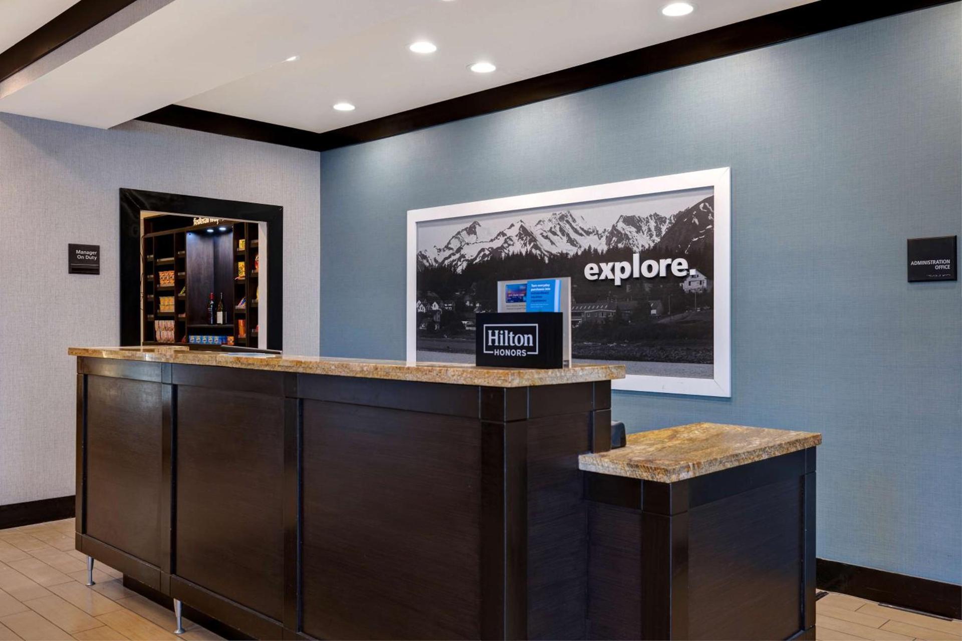 Hampton Inn & Suites Seattle/Federal Way photo 9
