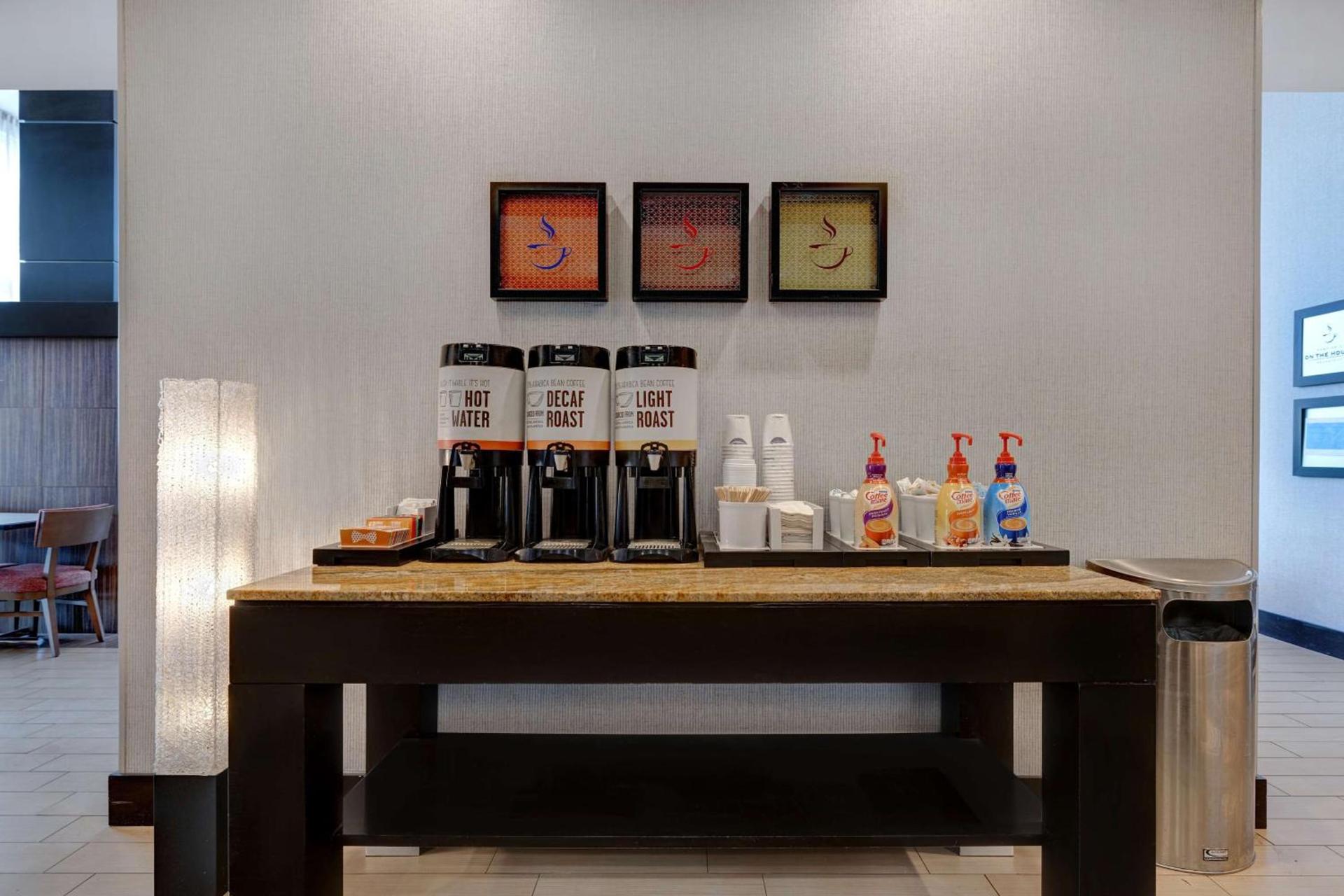 Hampton Inn & Suites Seattle/Federal Way photo 10