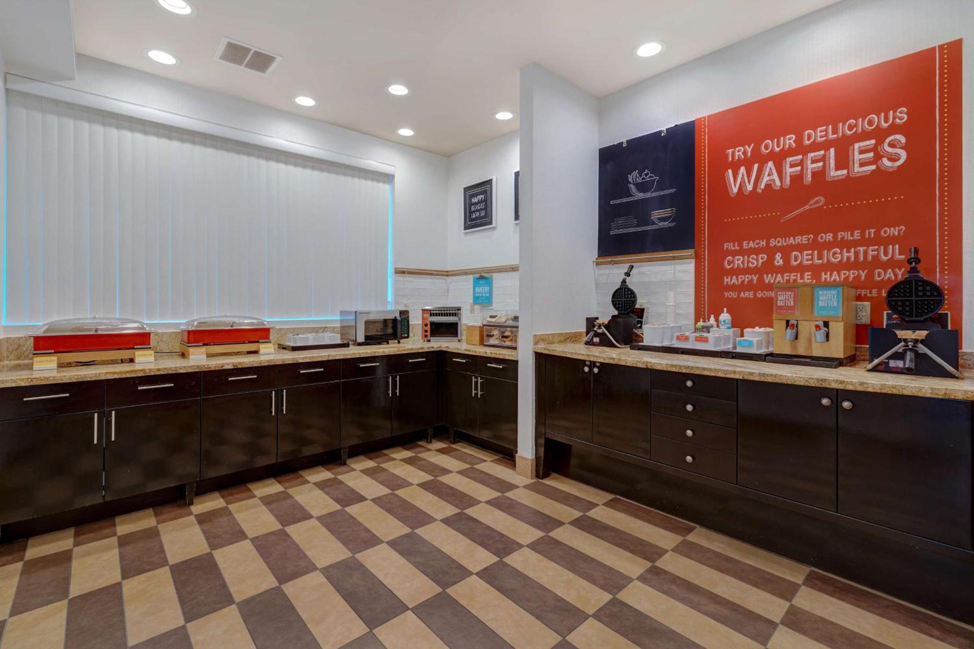 Hampton Inn & Suites Seattle/Federal Way photo 16