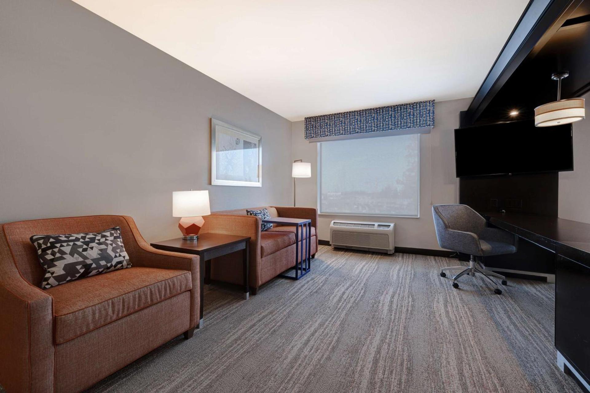 Hampton Inn & Suites Seattle/Federal Way photo 30