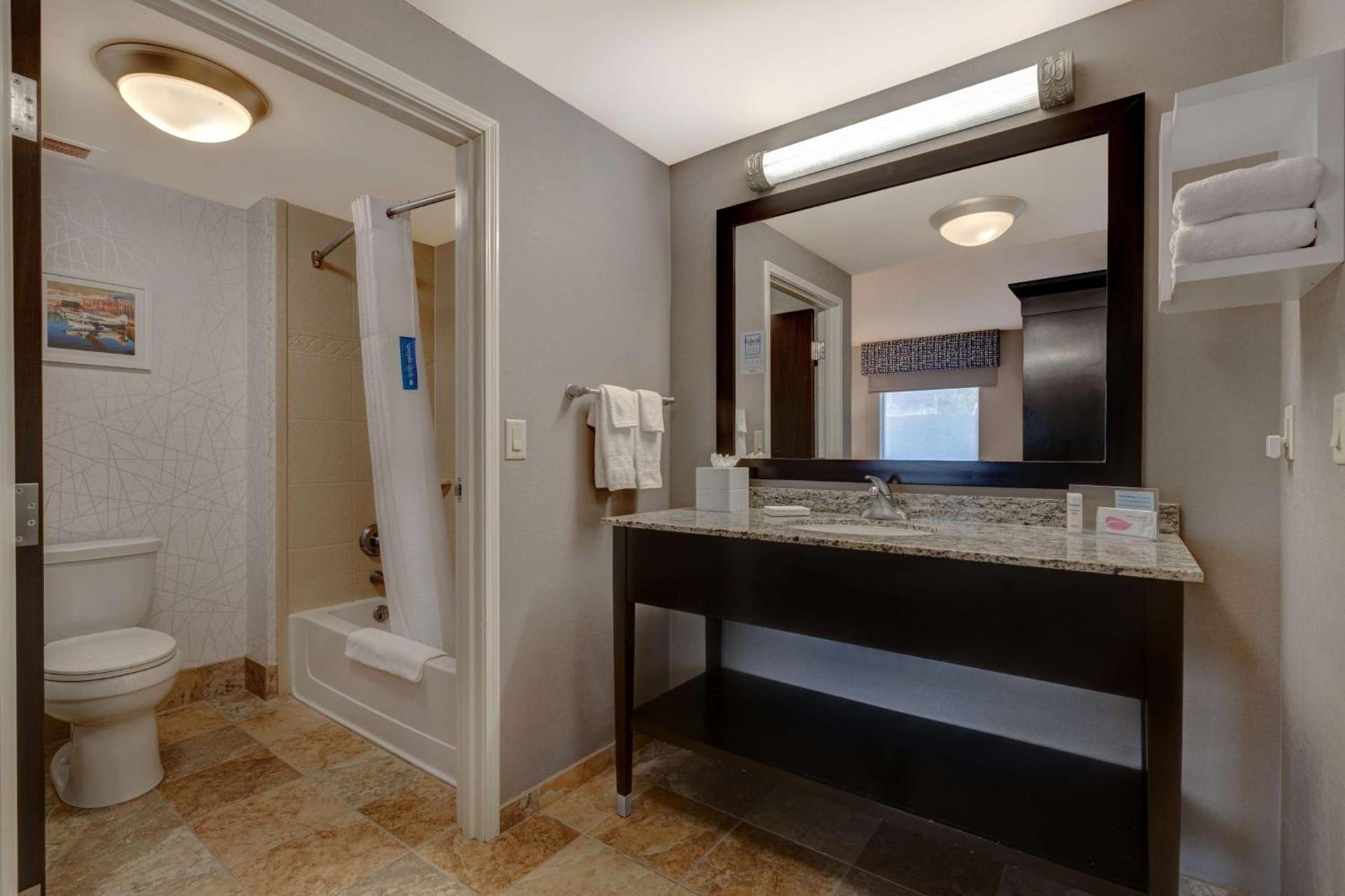 Hampton Inn & Suites Seattle/Federal Way photo 33