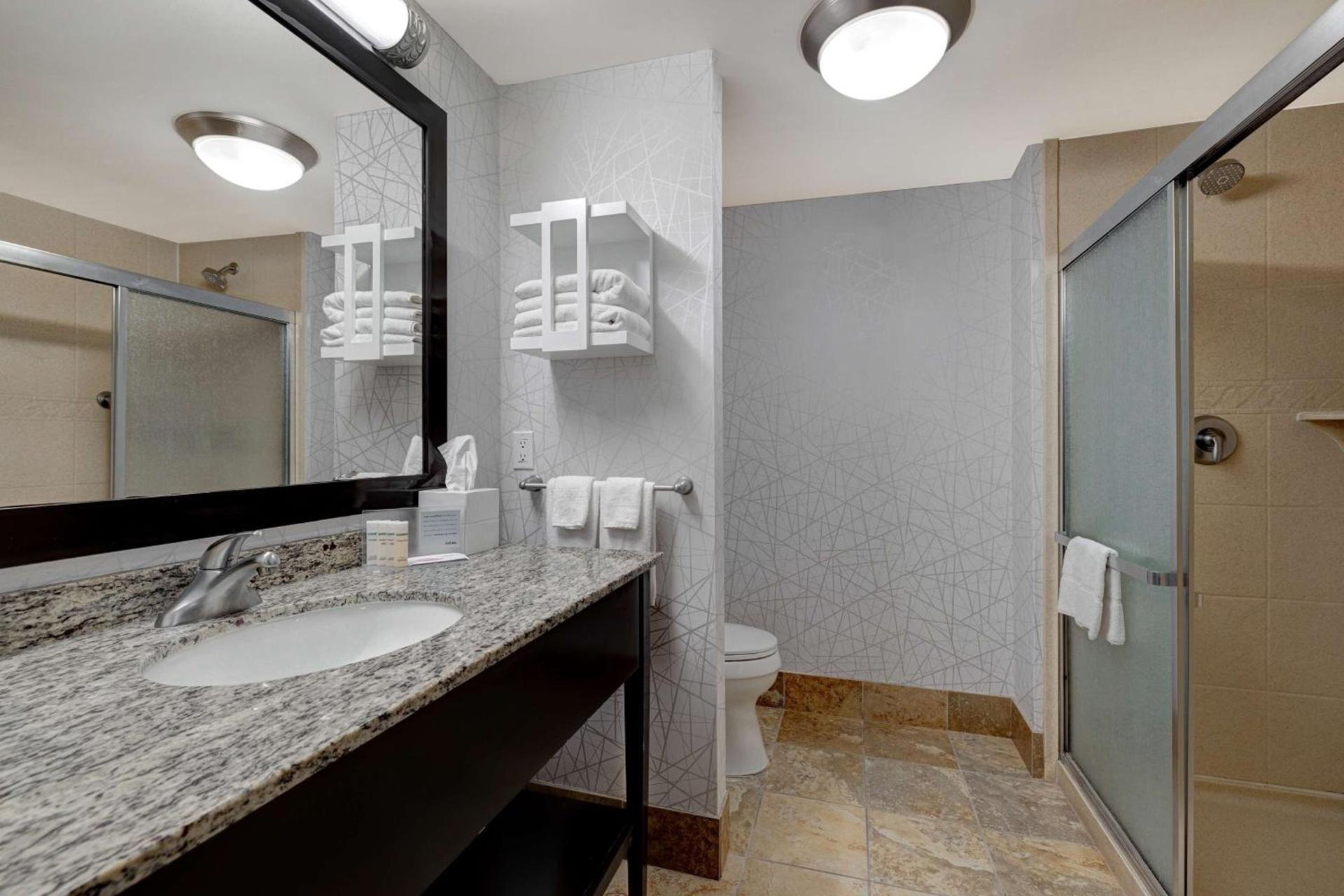 Hampton Inn & Suites Seattle/Federal Way photo 38