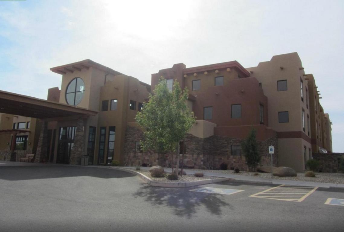 Moenkopi Legacy Inn & Suites photo 9