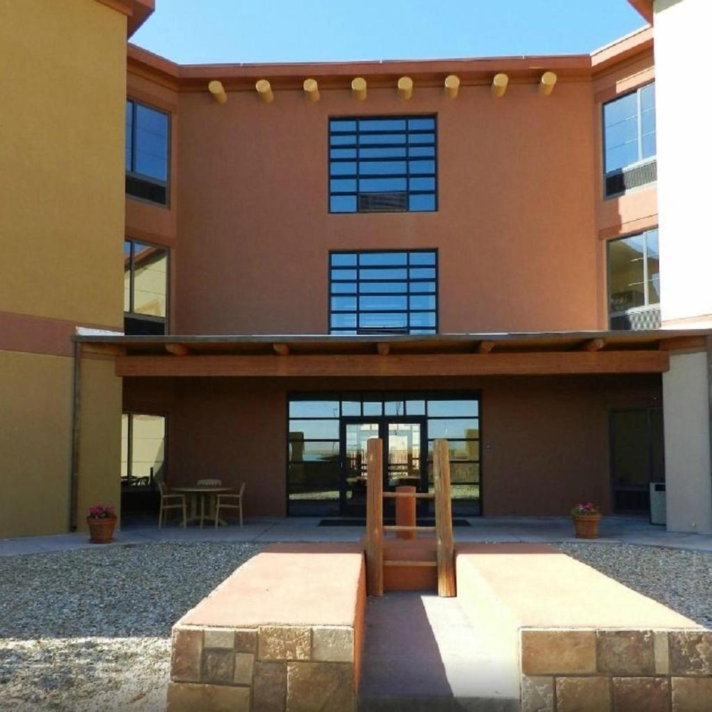 Moenkopi Legacy Inn & Suites photo 7