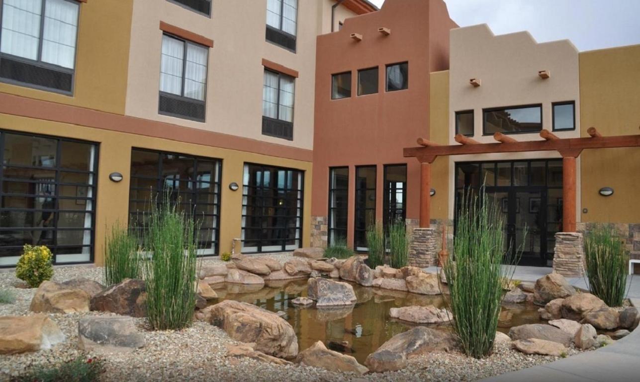 Moenkopi Legacy Inn & Suites photo 2