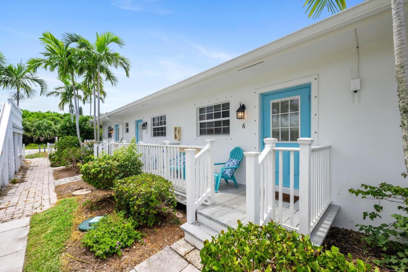 Seahorse Beach Bungalows photo 14