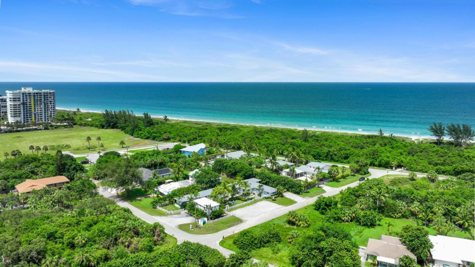 Seahorse Beach Bungalows photo 16