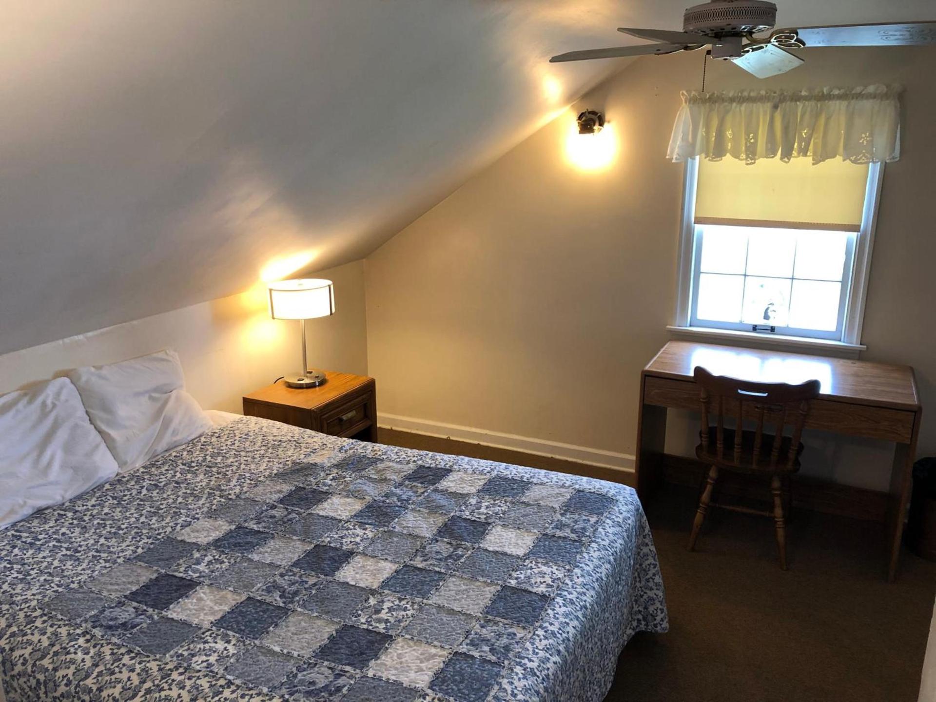 Plantation Motel photo 15