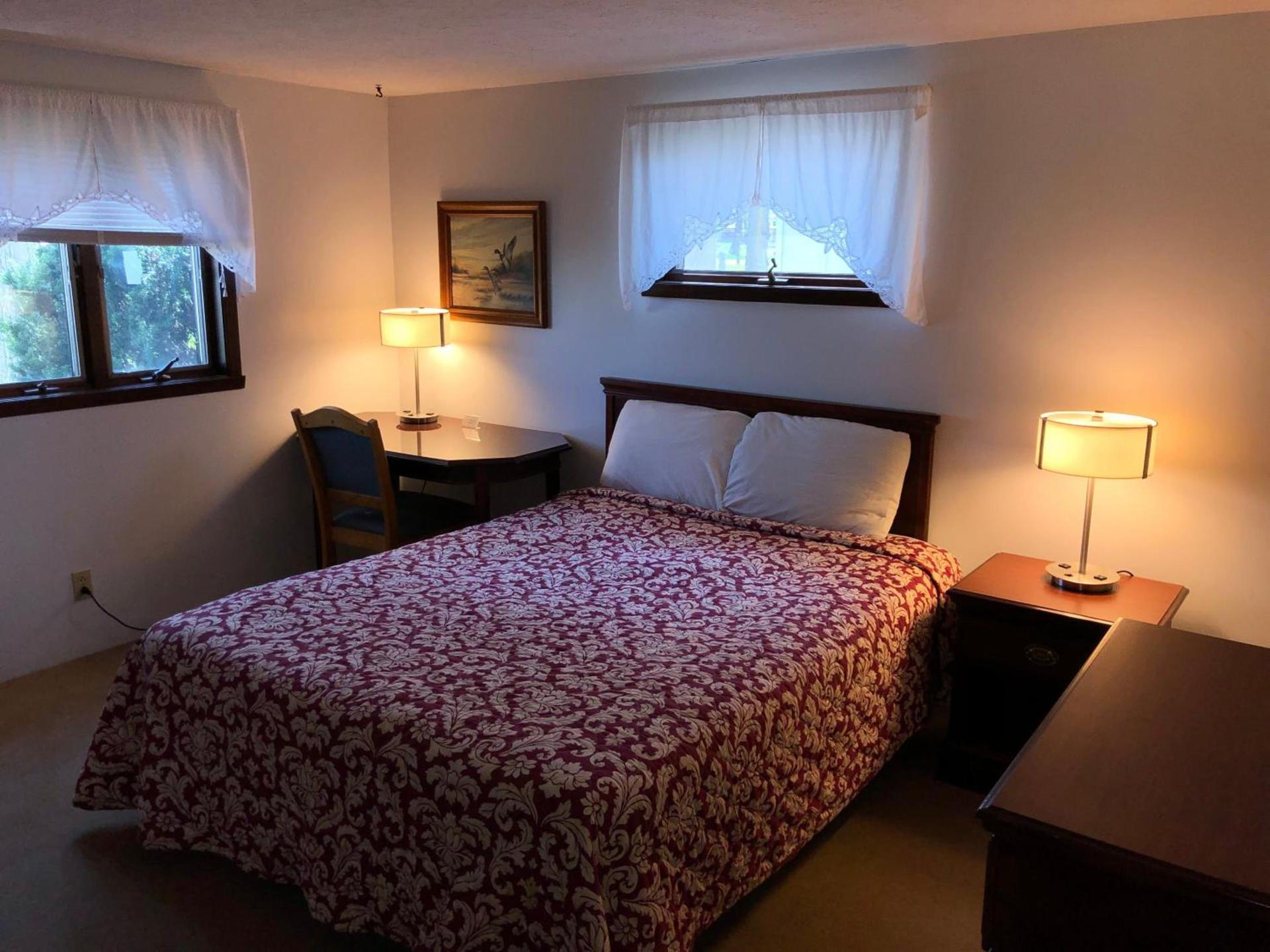 Plantation Motel photo 25