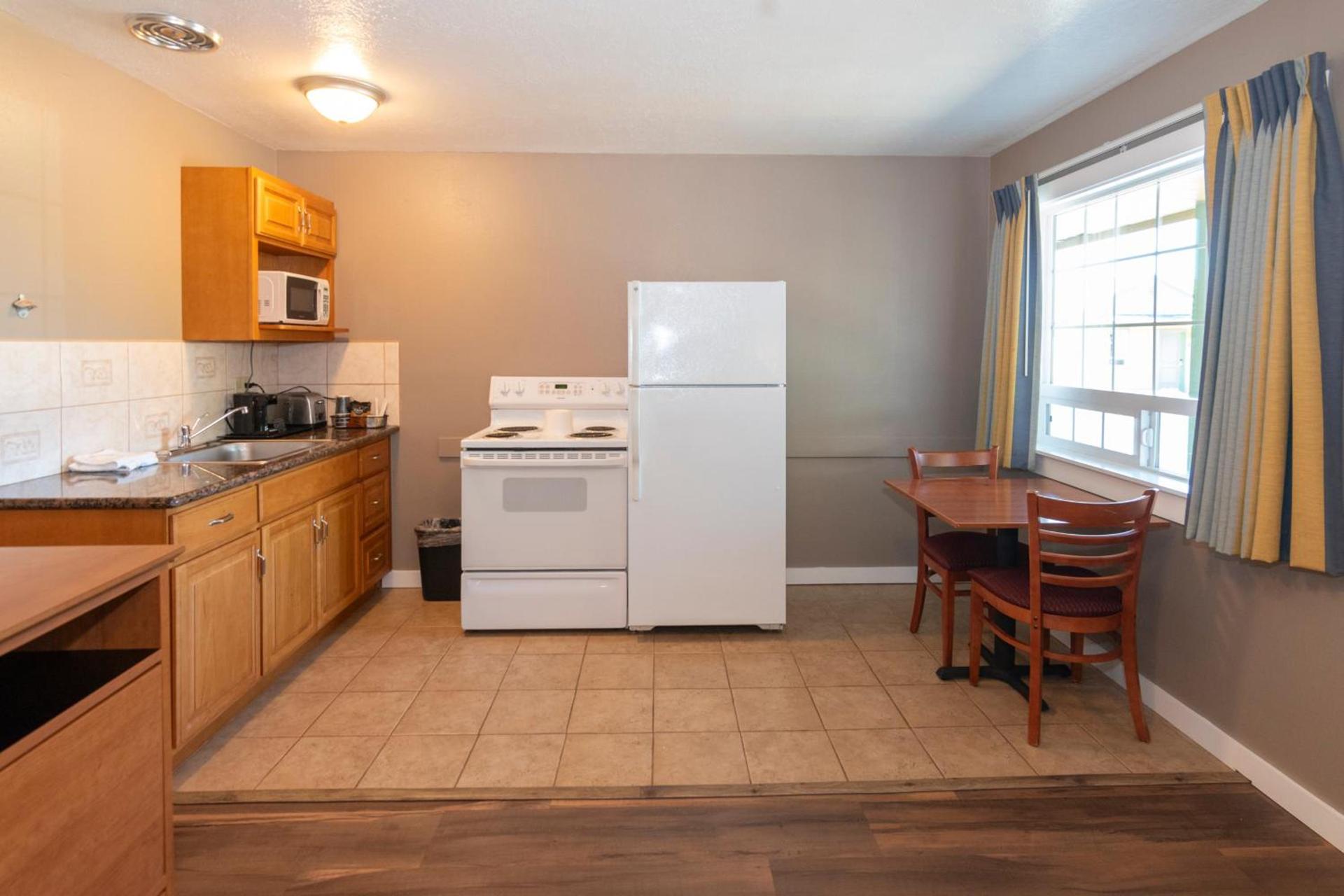 Nordic Inn and Suites photo 17
