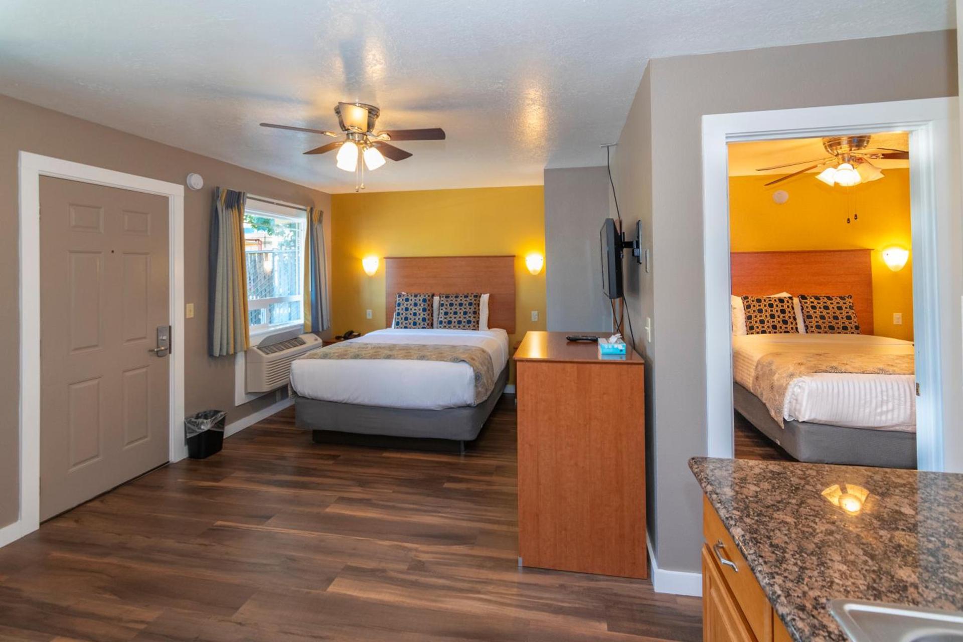 Nordic Inn and Suites photo 11