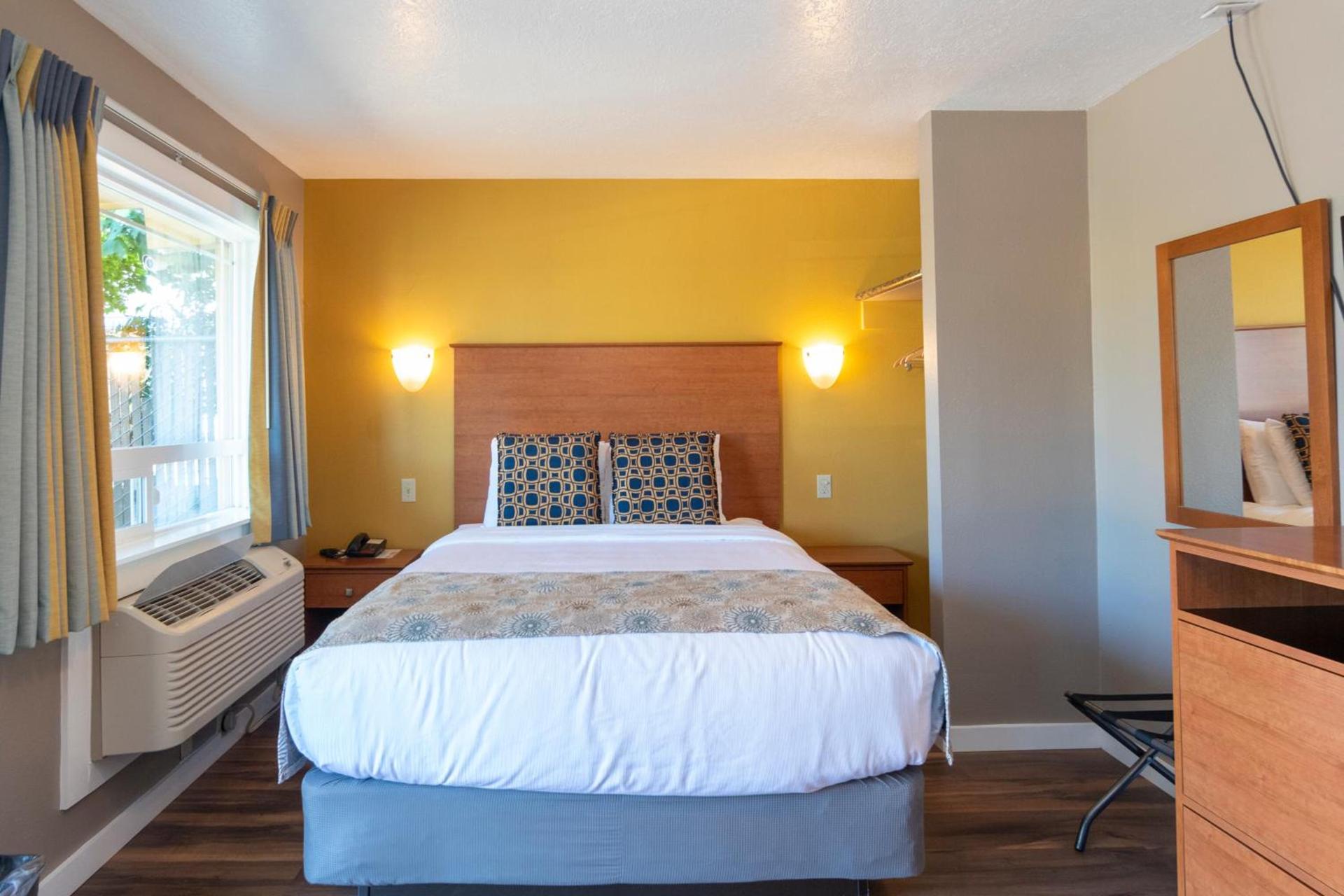 Nordic Inn and Suites photo 14