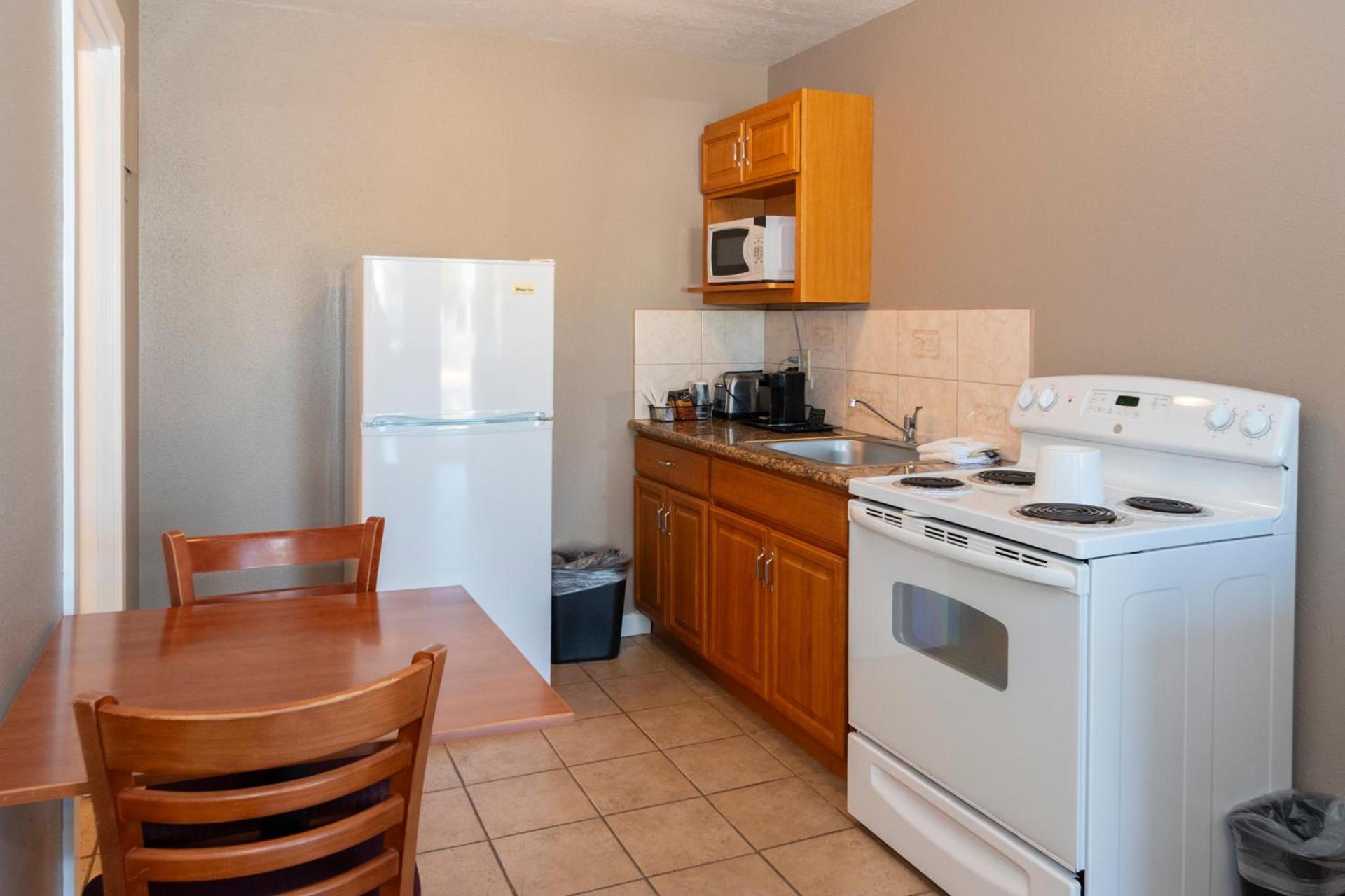 Nordic Inn and Suites photo 100