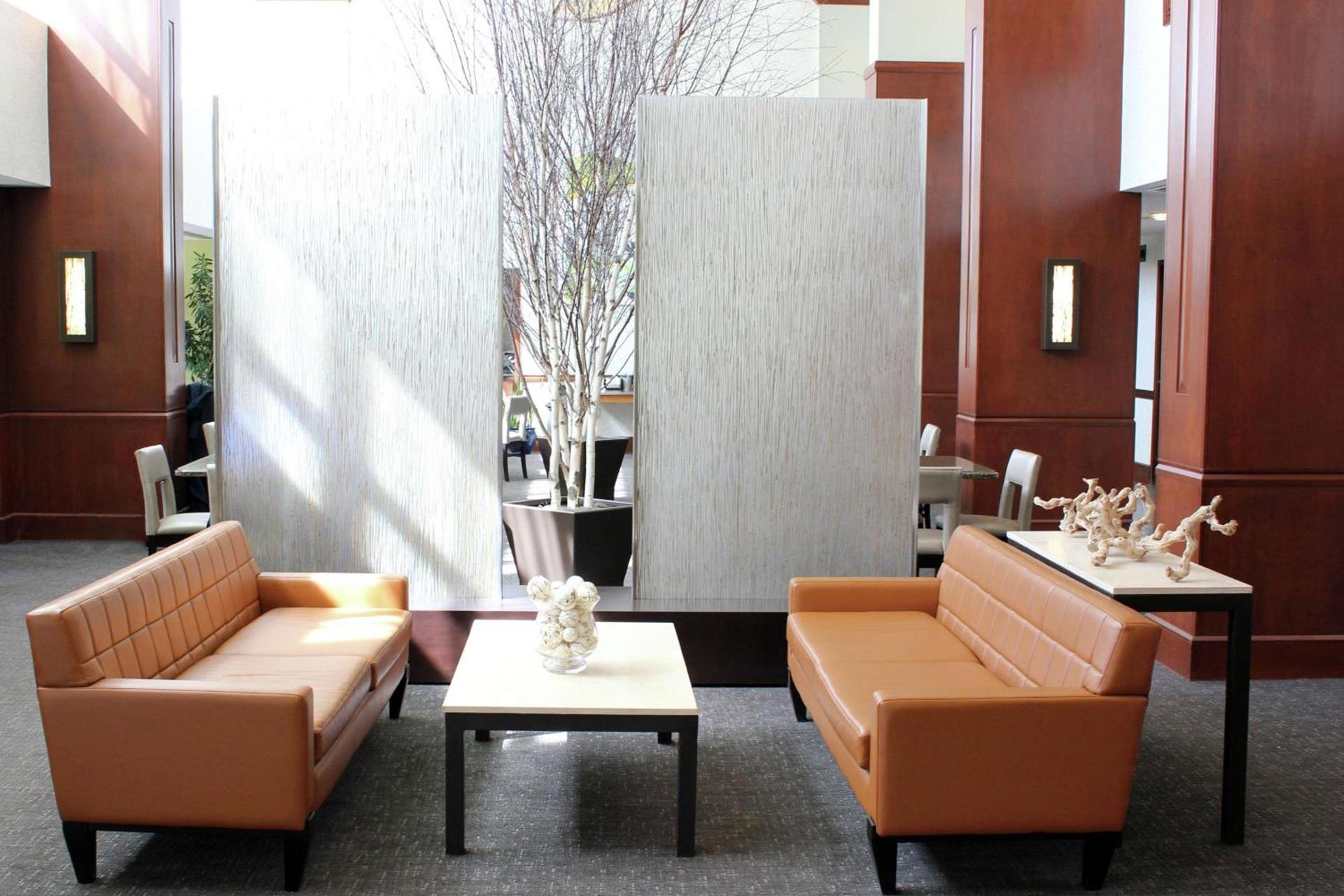 DoubleTree by Hilton Hotel Boston Bayside photo 10