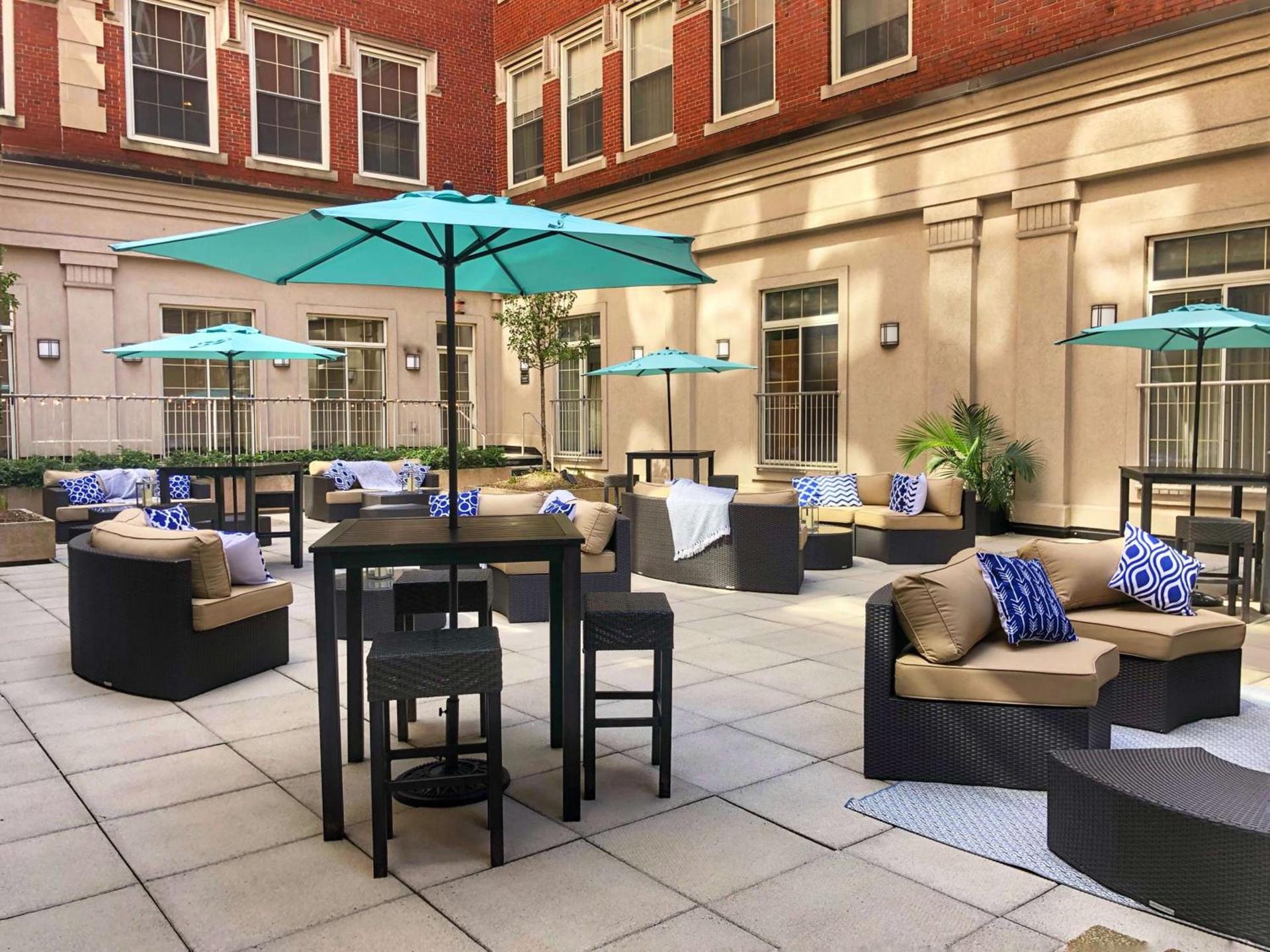 DoubleTree by Hilton Hotel Boston - Downtown photo 2