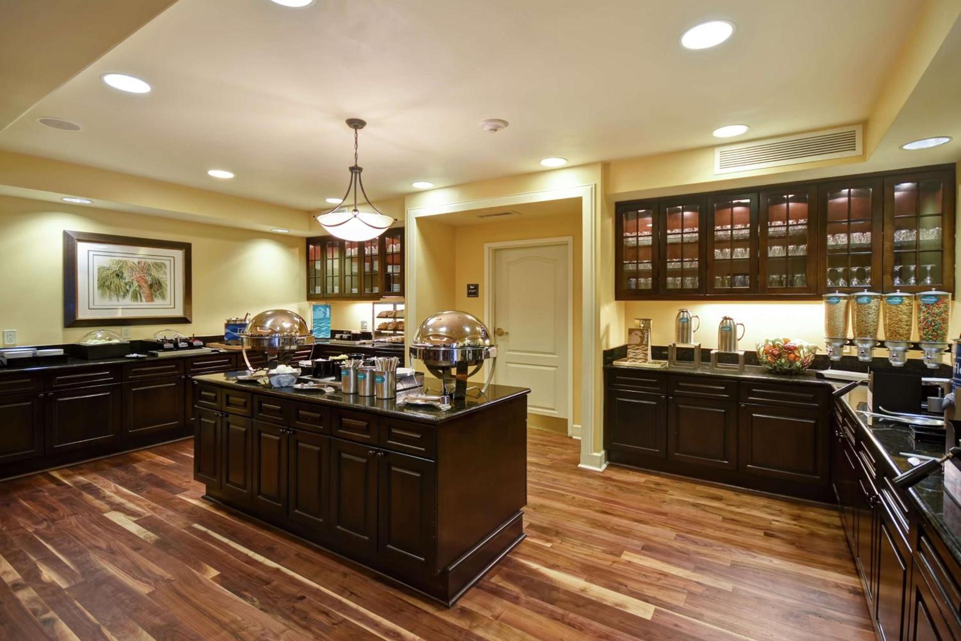Homewood Suites by Hilton Charleston Airport/Convention Center photo 12