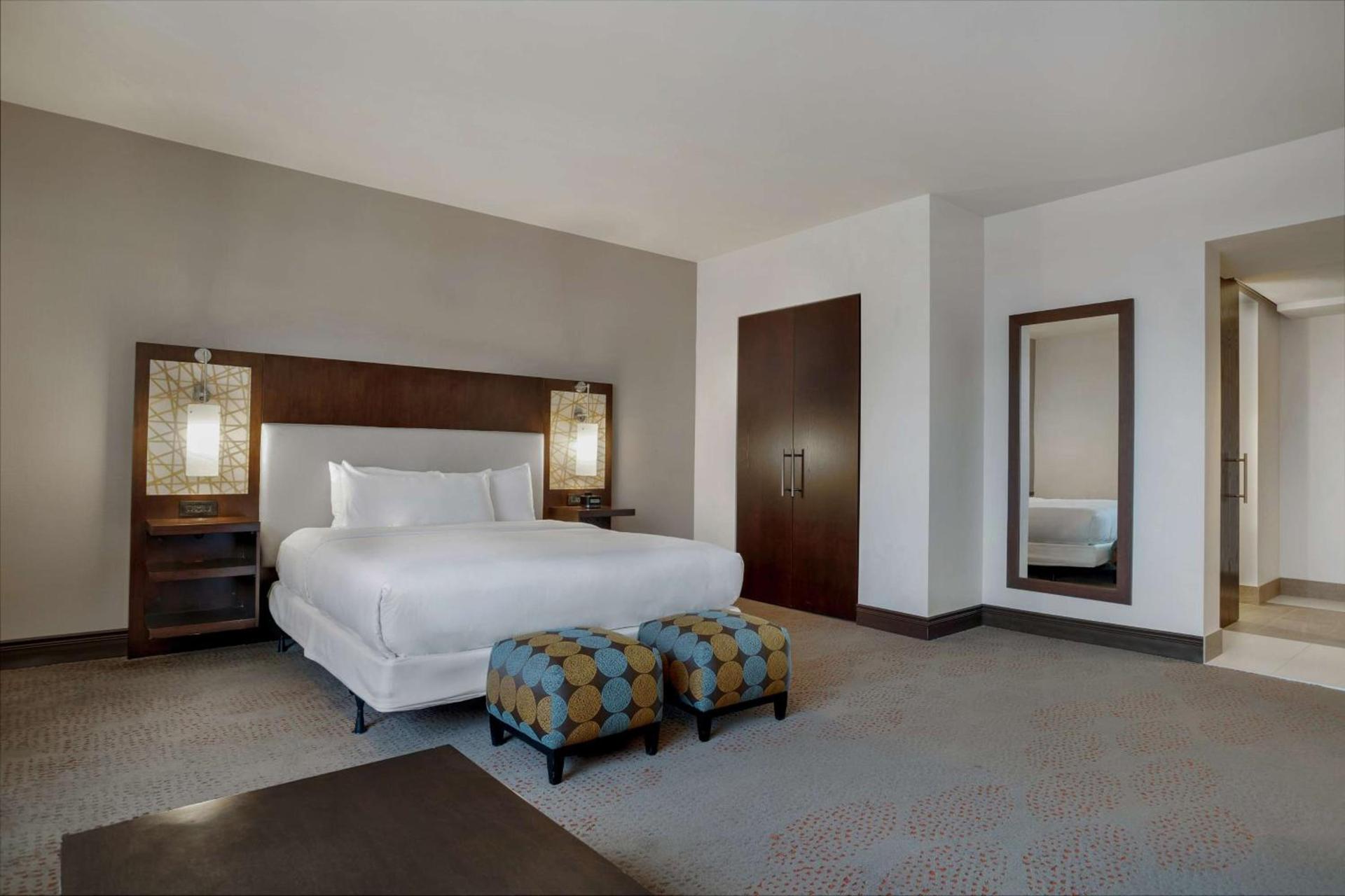Hilton Dallas/Plano Granite Park photo 64