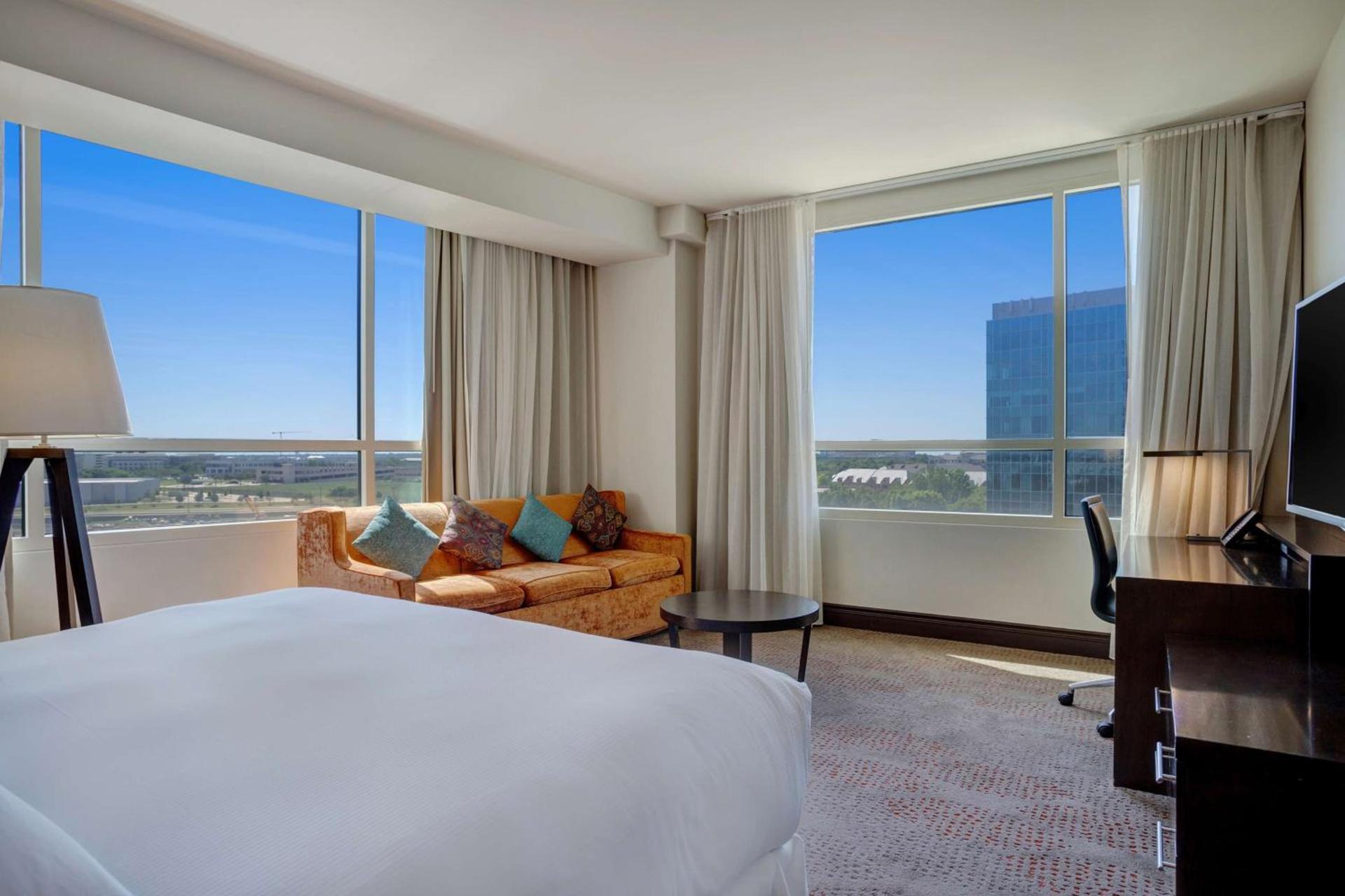 Hilton Dallas/Plano Granite Park photo 6