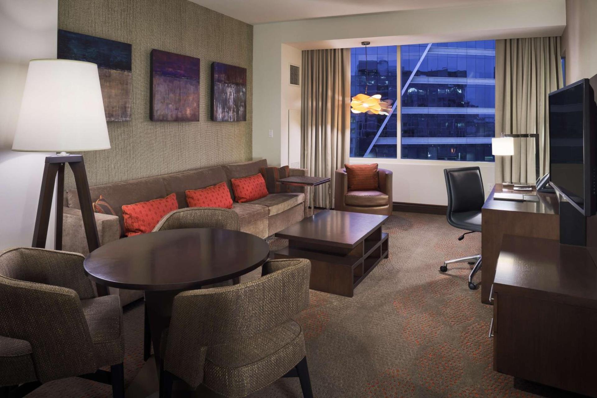 Hilton Dallas/Plano Granite Park photo 16