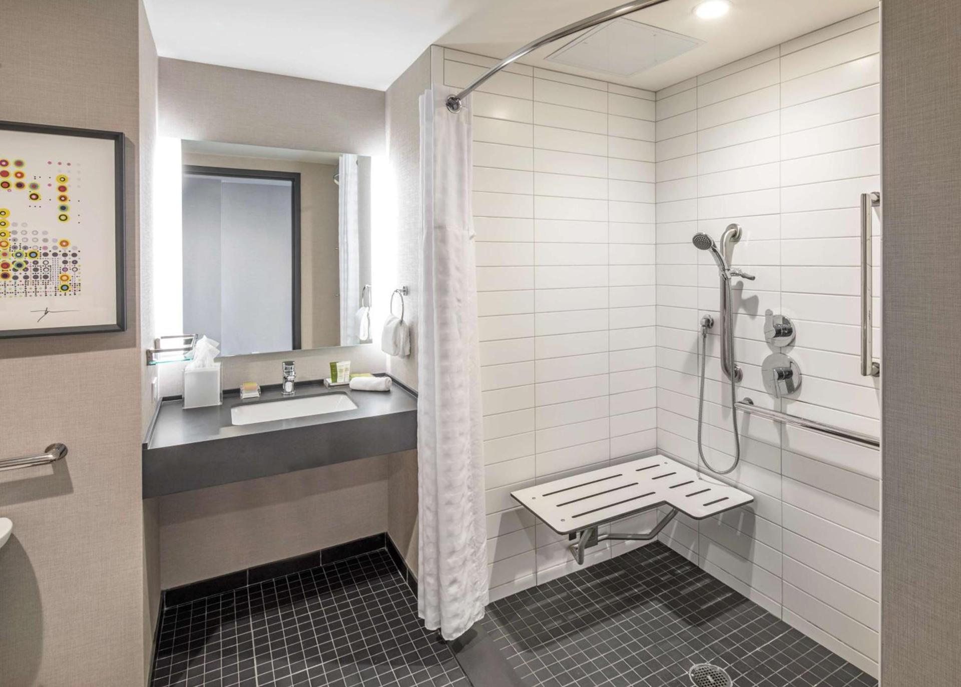 Hilton Des Moines Downtown photo 30