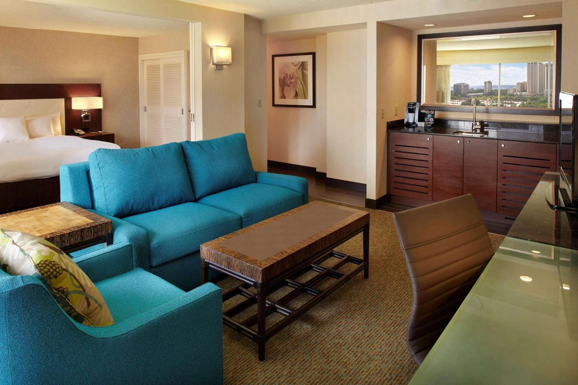 DoubleTree by Hilton Alana - Waikiki Beach photo 41